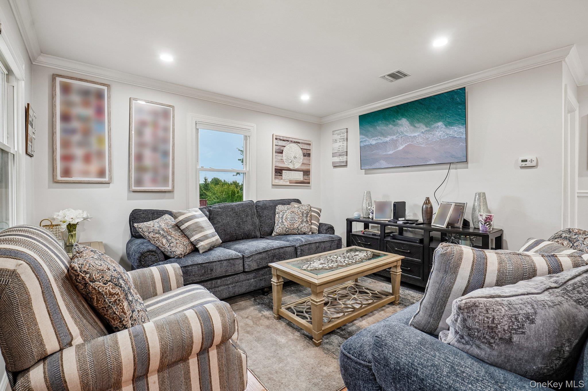 Photo 3 of Single family home for sale at 27 Pierce St, Clarkstown, NY 10954 | MLS# 1044939 | Listing updated on 2026-09-03