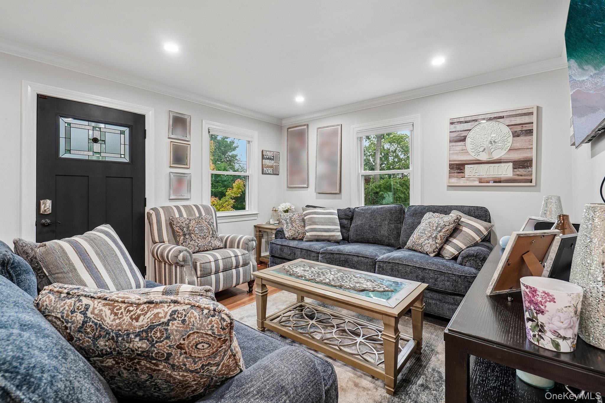Photo 4 of Single family home for sale at 27 Pierce St, Clarkstown, NY 10954 | MLS# 1044939 | Listing updated on 2026-09-03