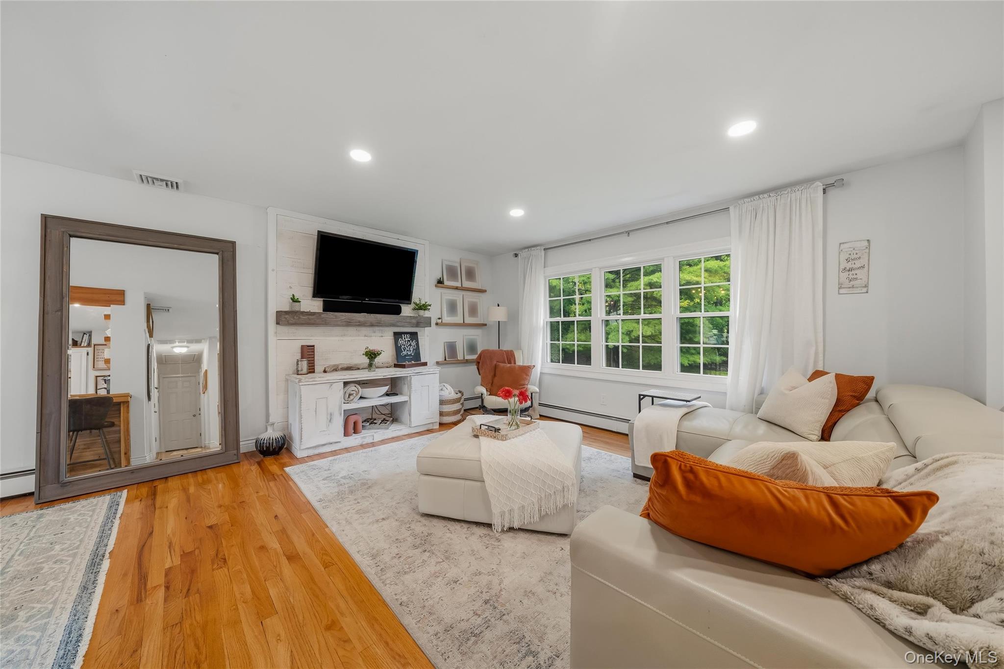 Photo 5 of Single family home for sale at 167 Woodcock Mtn Rd, Blooming Grove, NY 10992 | MLS# 1044952 | Listing updated on 2026-09-04