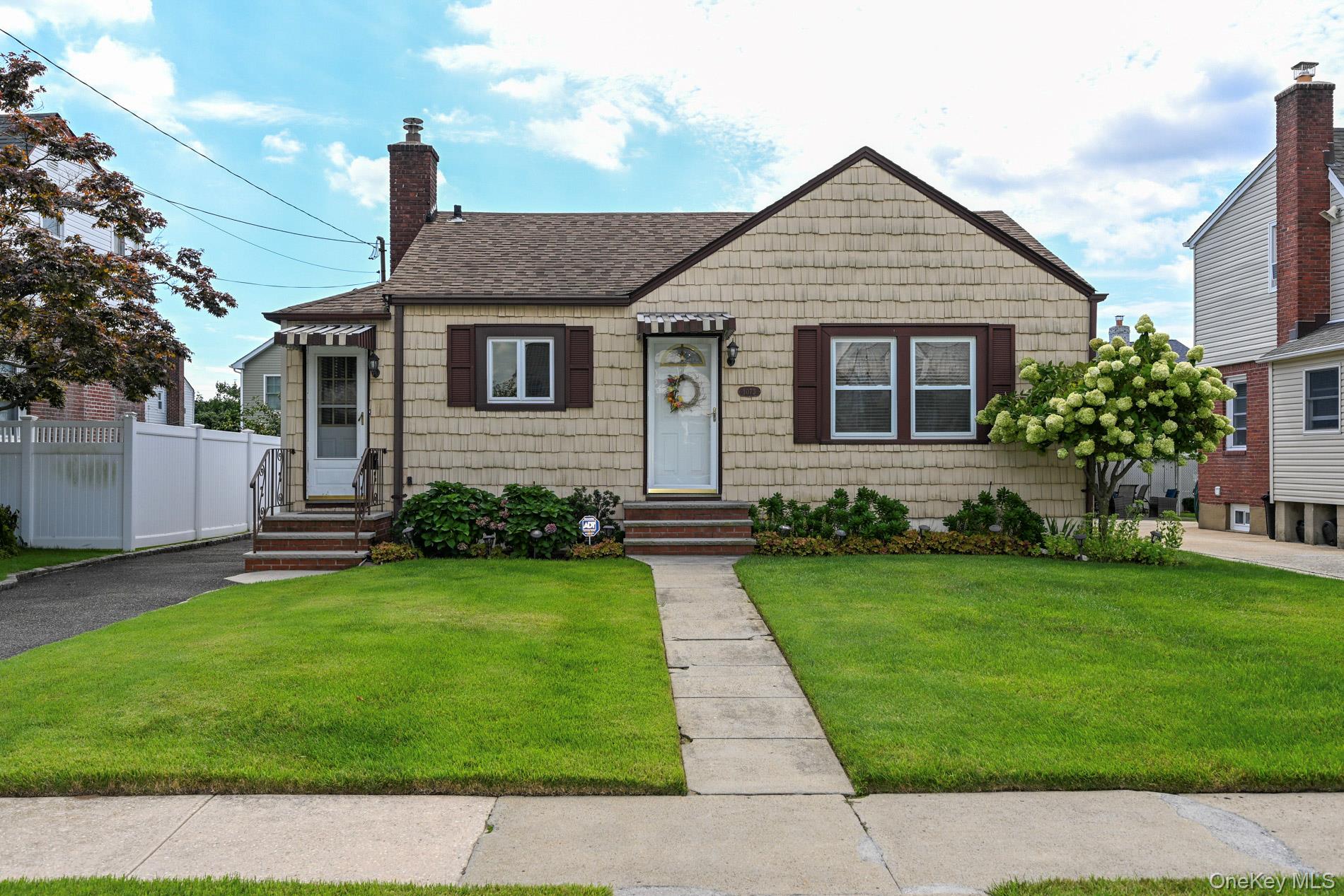 Photo 1 of Single family home for sale at 1073 Hancock Ave, Hempstead, NY 11010 | MLS# 1044956 | Listing updated on 2026-09-05