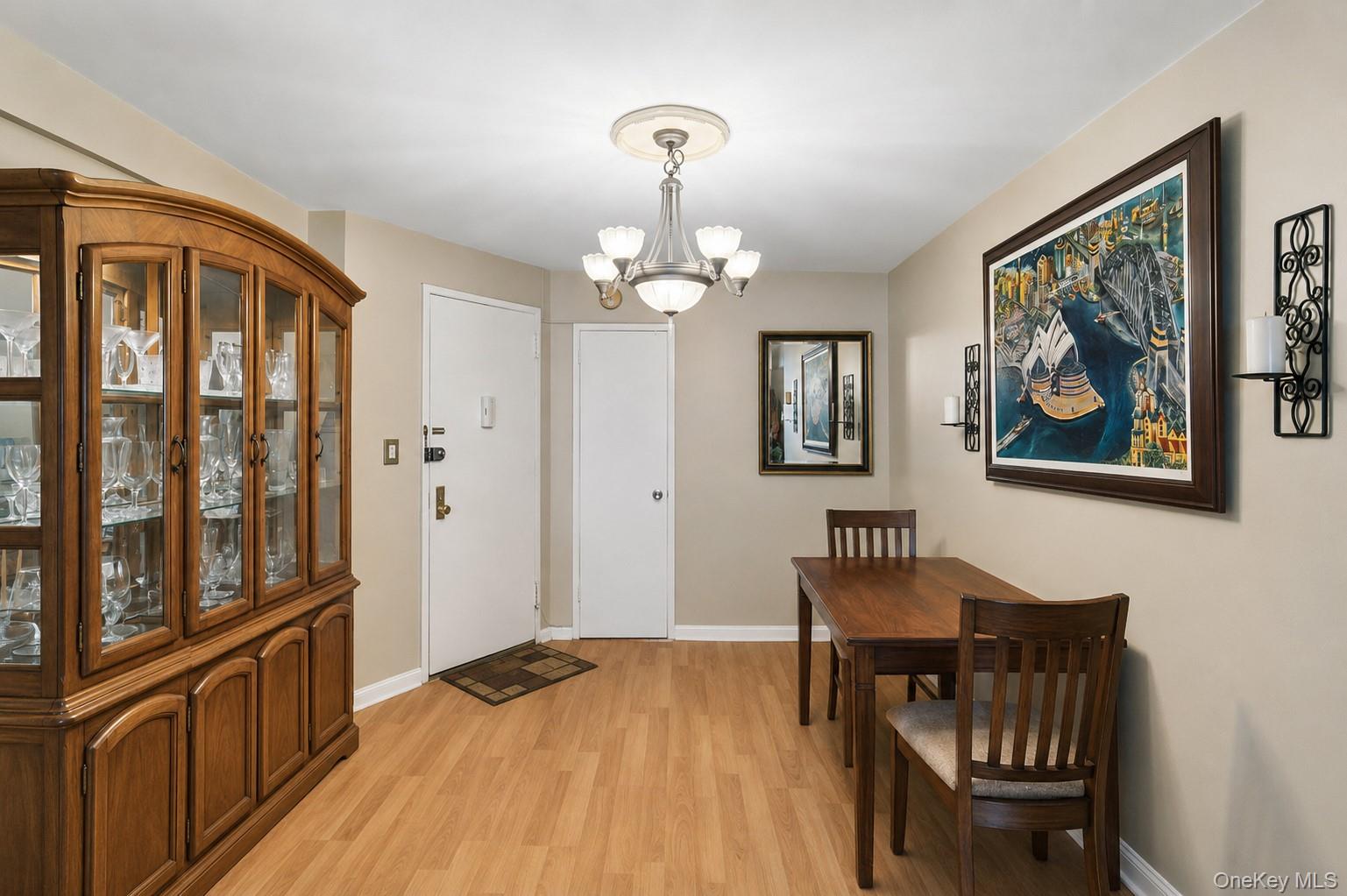 Photo 4 of House for sale at 370 W Broadway #1D, Long Beach, NY 11561 | MLS# 1045156 | Listing updated on 2026-09-04