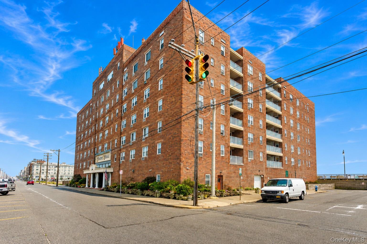 Listing Photo 2 - Condo for sale in building located at 370 W Broadway, Long Beach, NY 11550 - Unit #1D