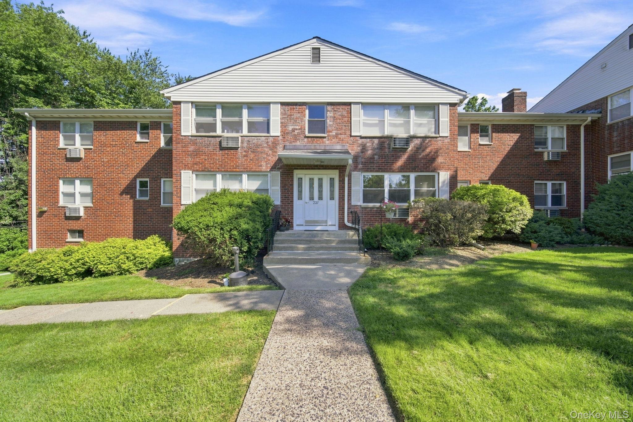 Photo 16 of Condo for sale at 227 N Middletown Rd #D, Orangetown, NY 10965 | MLS# 1045224 | Listing updated on 2026-09-04