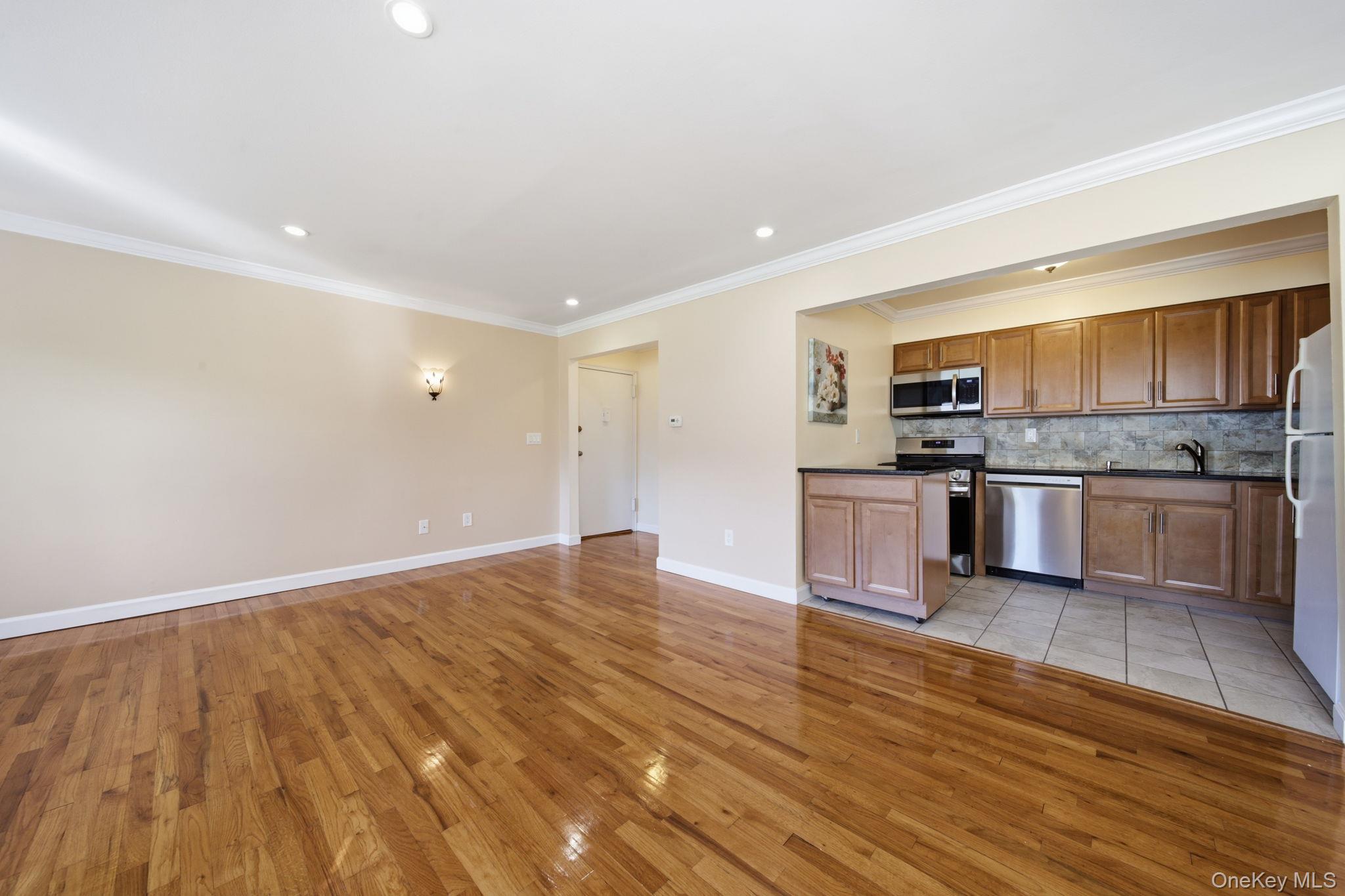 Photo 5 of Condo for sale at 227 N Middletown Rd #D, Orangetown, NY 10965 | MLS# 1045224 | Listing updated on 2026-09-04