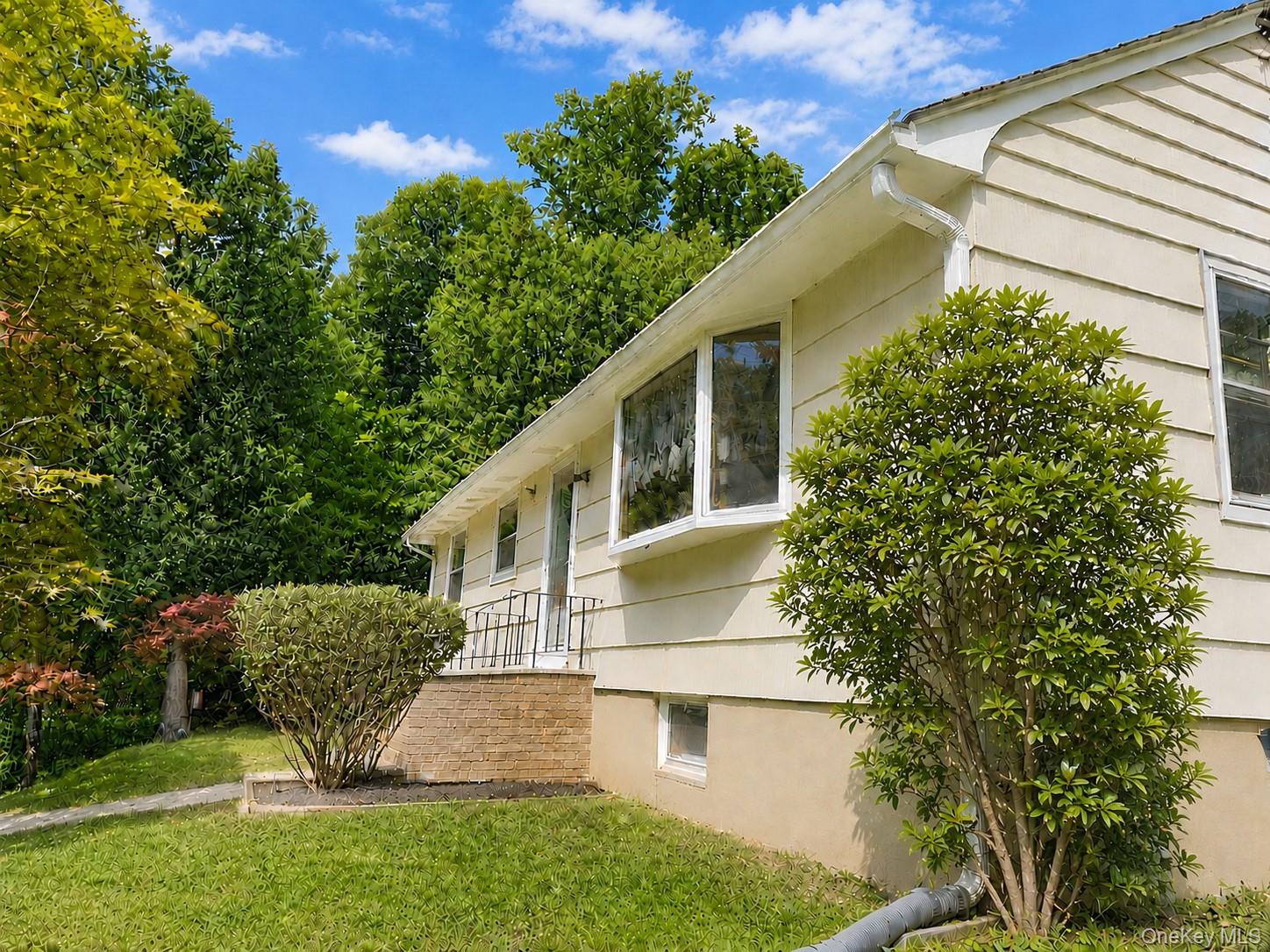 Photo 2 of Single family home for sale at 135 Kings Hwy, Orangetown, NY 10962 | MLS# 1045242 | Listing updated on 2026-09-04