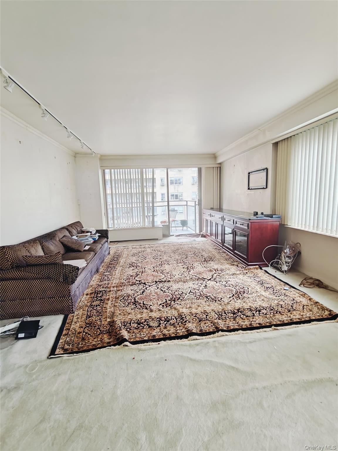 Photo 4 of House for sale at 303 East 57th St #10D, New York, NY 10022 | MLS# 1045322 | Listing updated on 2026-09-02