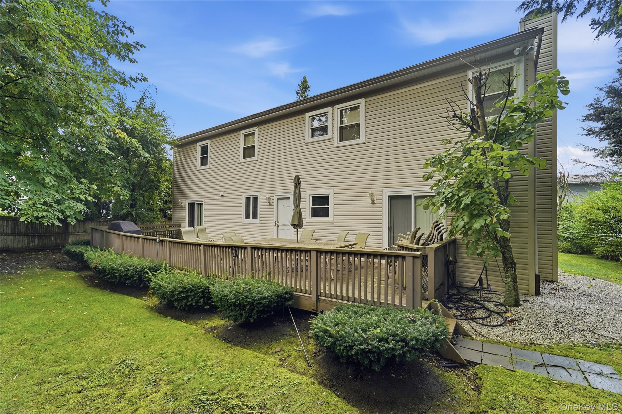 Photo 4 of Single family home for sale at 33 Andover Rd, Greenburgh, NY 10530 | MLS# 1046093 | Listing updated on 2026-09-05