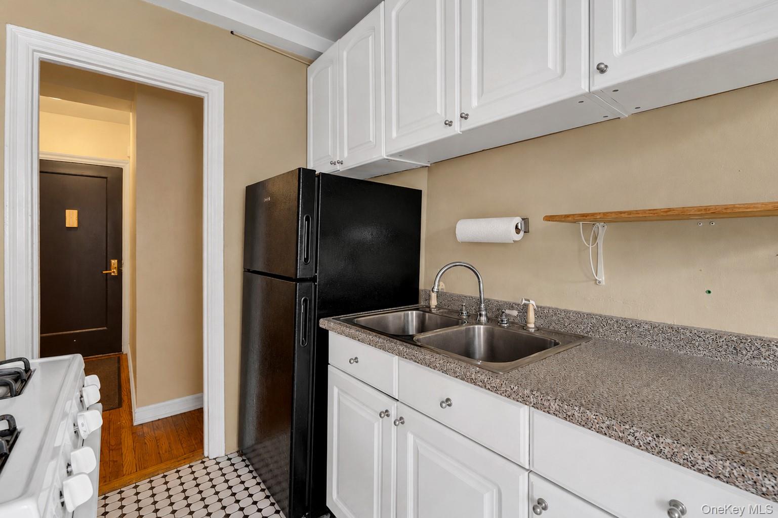 Photo 5 of House for sale at 433 W 34th Street #2N, New York, NY 10001 | MLS# 1046581 | Listing updated on 2026-09-04