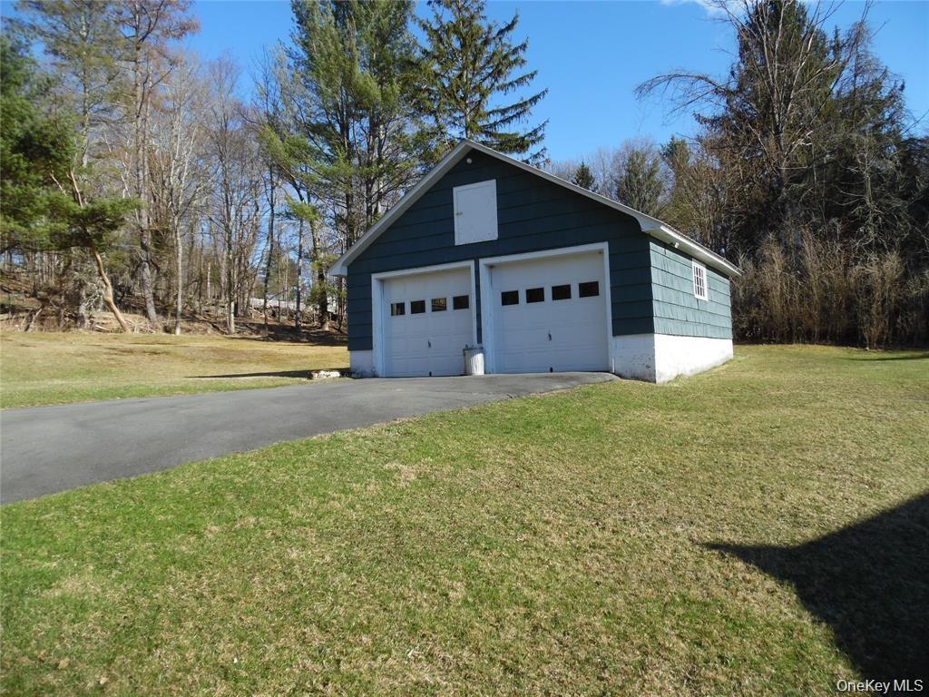 Photo 2 of Single family home for sale at 8 Jones Ter, Fallsburg, NY 12788 | MLS# 1046758 | Listing updated on 2026-09-05