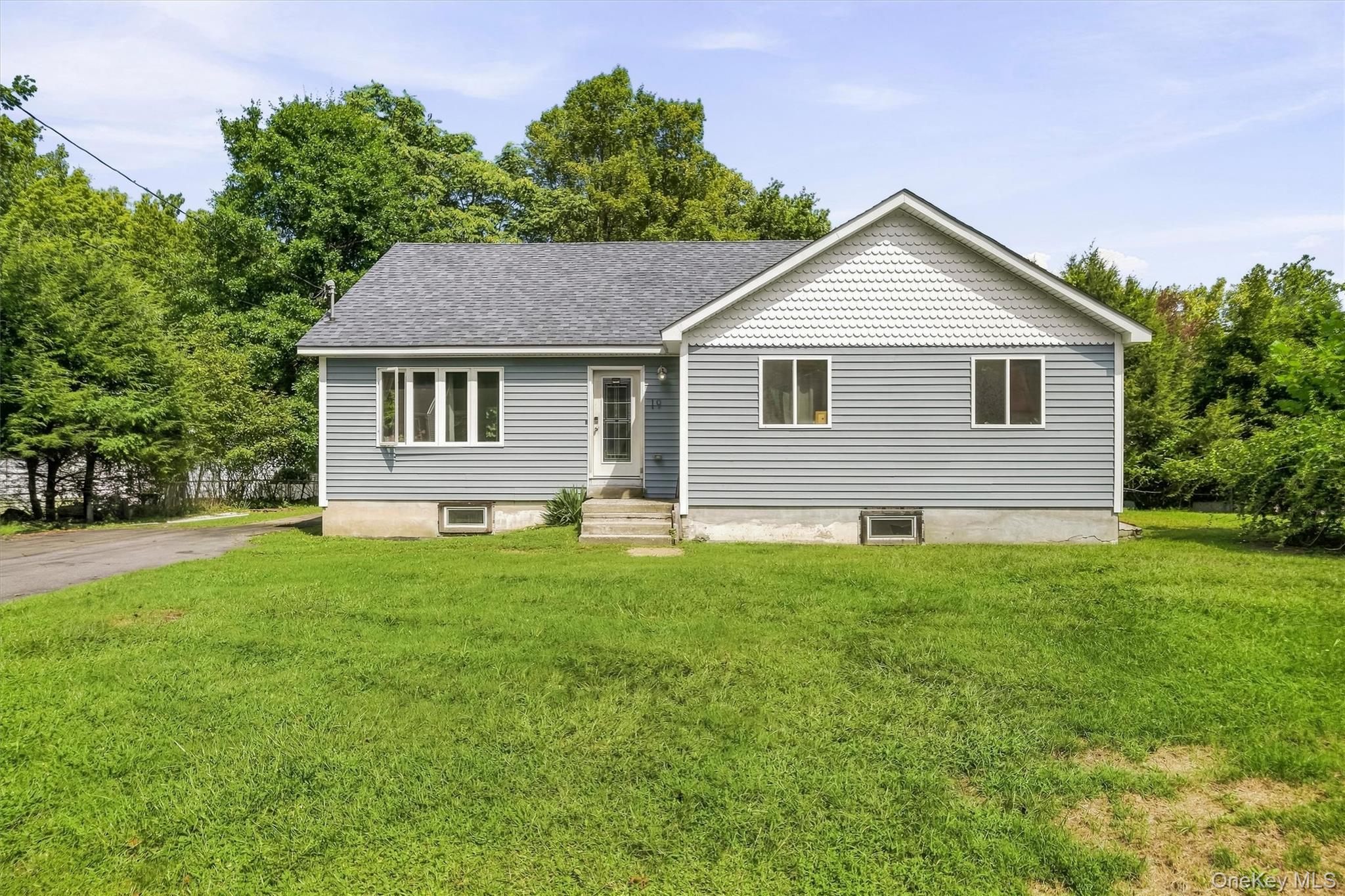 Photo 4 of Single family home for sale at 19 Zane St, Wawarsing, NY 12428 | MLS# 1047309 | Listing updated on 2026-09-06