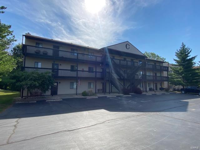 Photo 2 of Condominium at 18950 Pine Lake Road #C-6, Monroe City, MO 63456 | MLS# 23040348 | | Sold on 2023-07-27