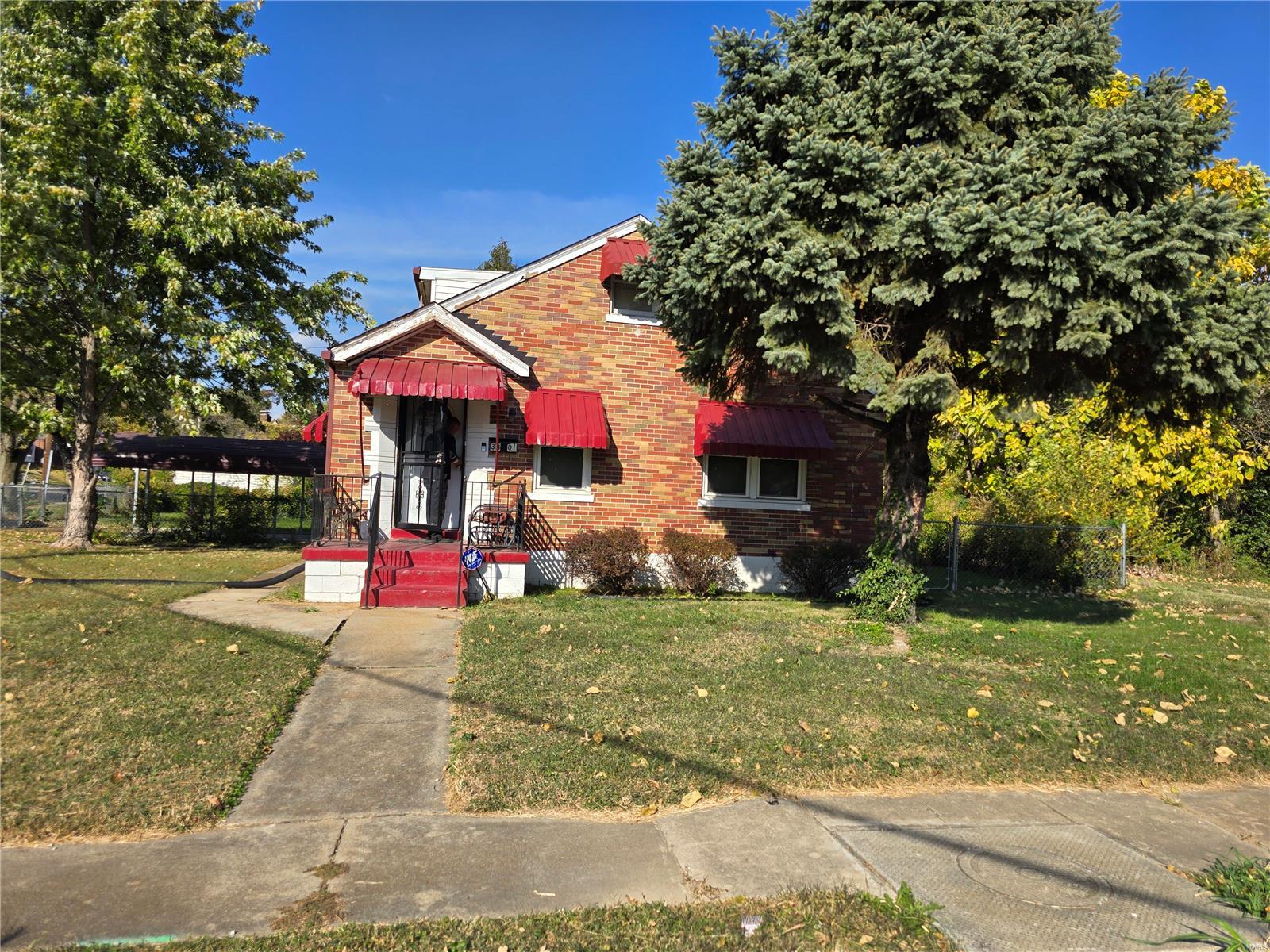 Homes for sale in Saint Louis, MO | 3801 Avondale Ave, Saint Louis, MO 63121 | MLS# 24071461