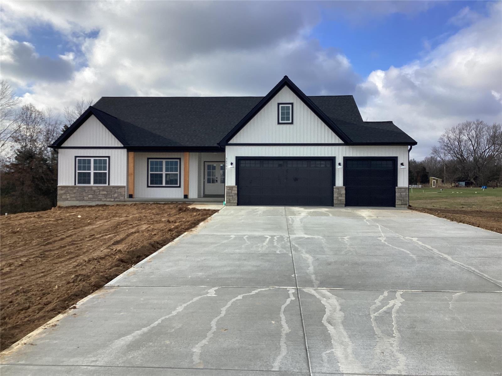 Homes for sale in Warrenton, MO | 36301 Harmony Hills Dr, Warrenton, MO 63383 | MLS# 24075654