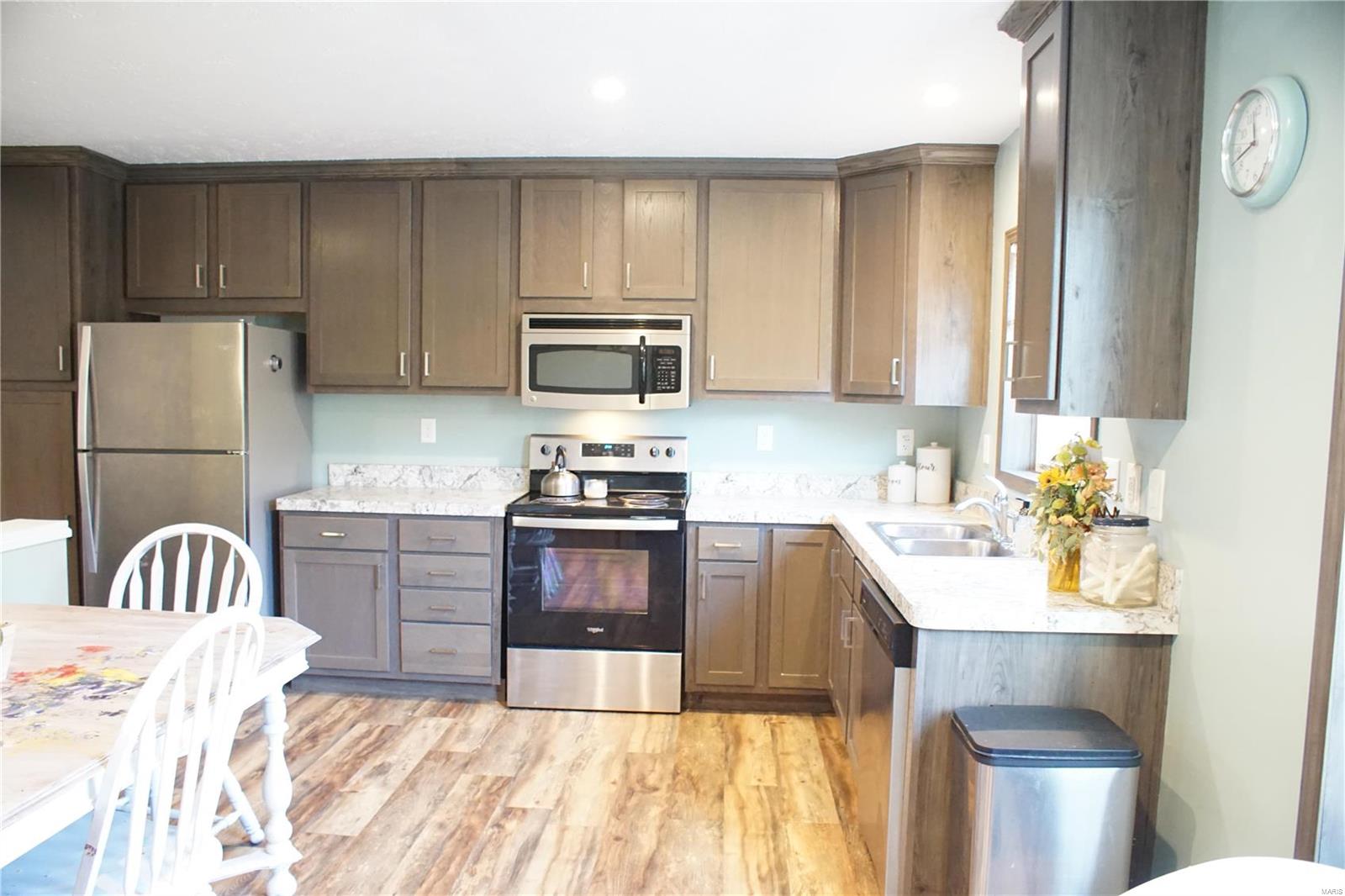 Homes for sale in Laurie, MO | 112 Mayerling Dr, Laurie, MO 65037 | MLS# 24076185