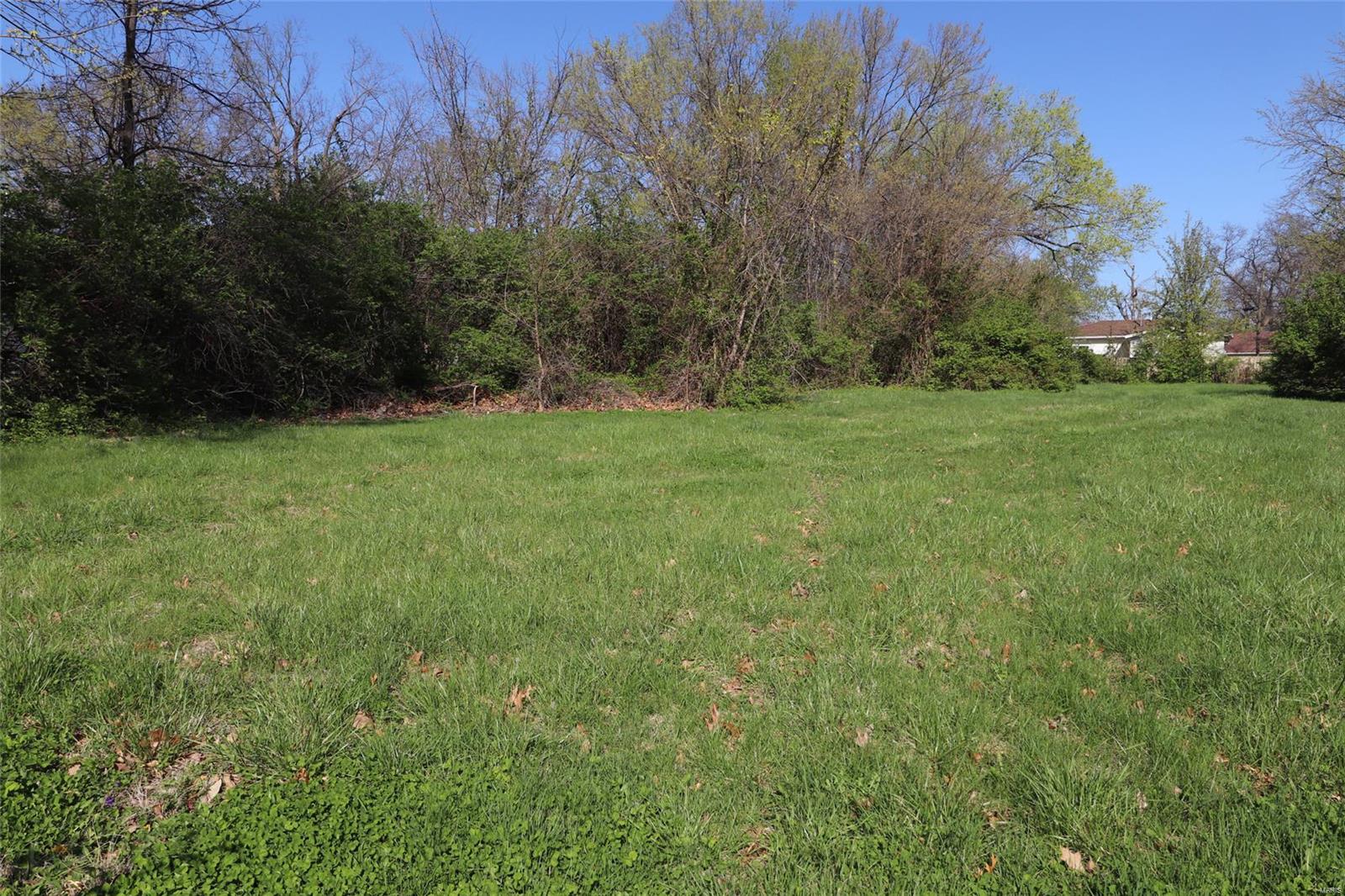 Photo 3 of Land for sale at 1404 Westminster Ave, Fulton, MO 65251 | MLS# 25021994 | Listing updated on 2025-04-09