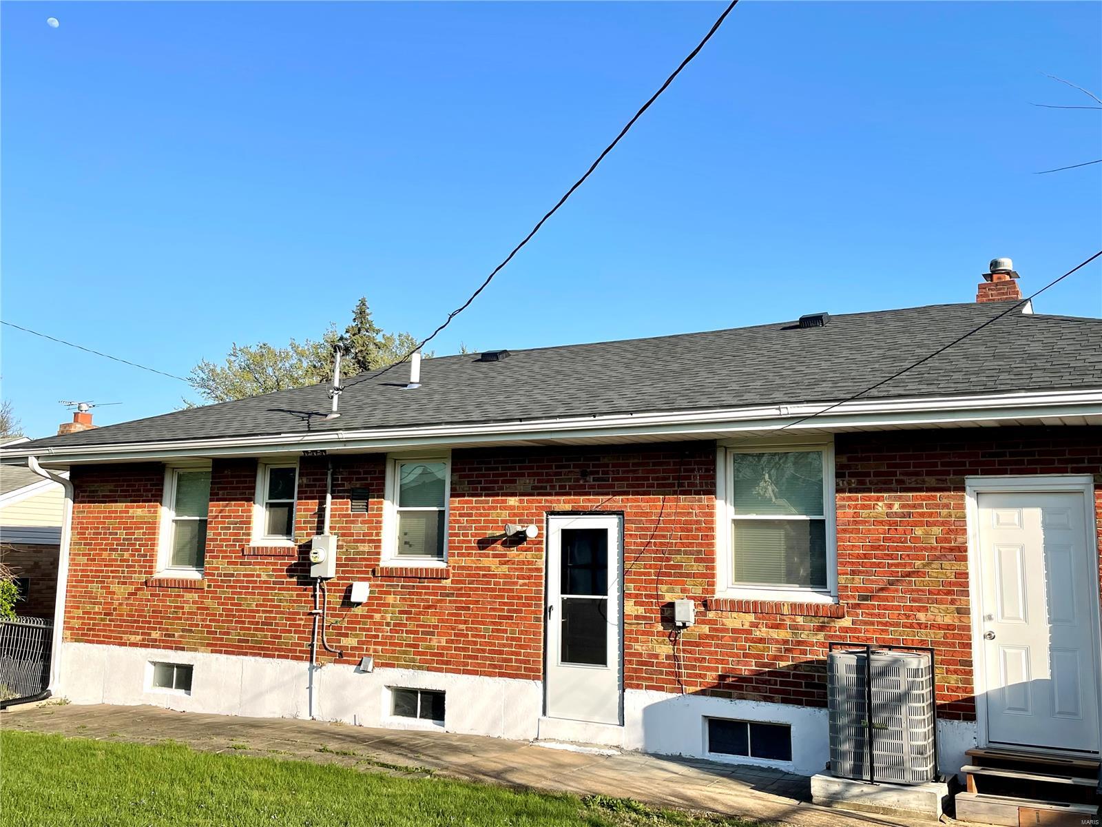 Homes for sale in St. Louis, MO | 9451 Bagley Dr Dr, St. Louis, MO 63136 | MLS# 25022023