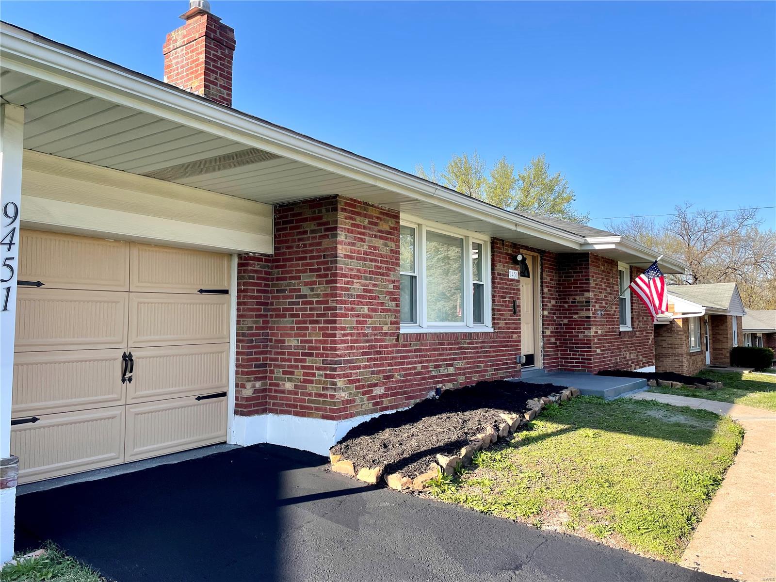 Homes for sale in St. Louis, MO | 9451 Bagley Dr Dr, St. Louis, MO 63136 | MLS# 25022023