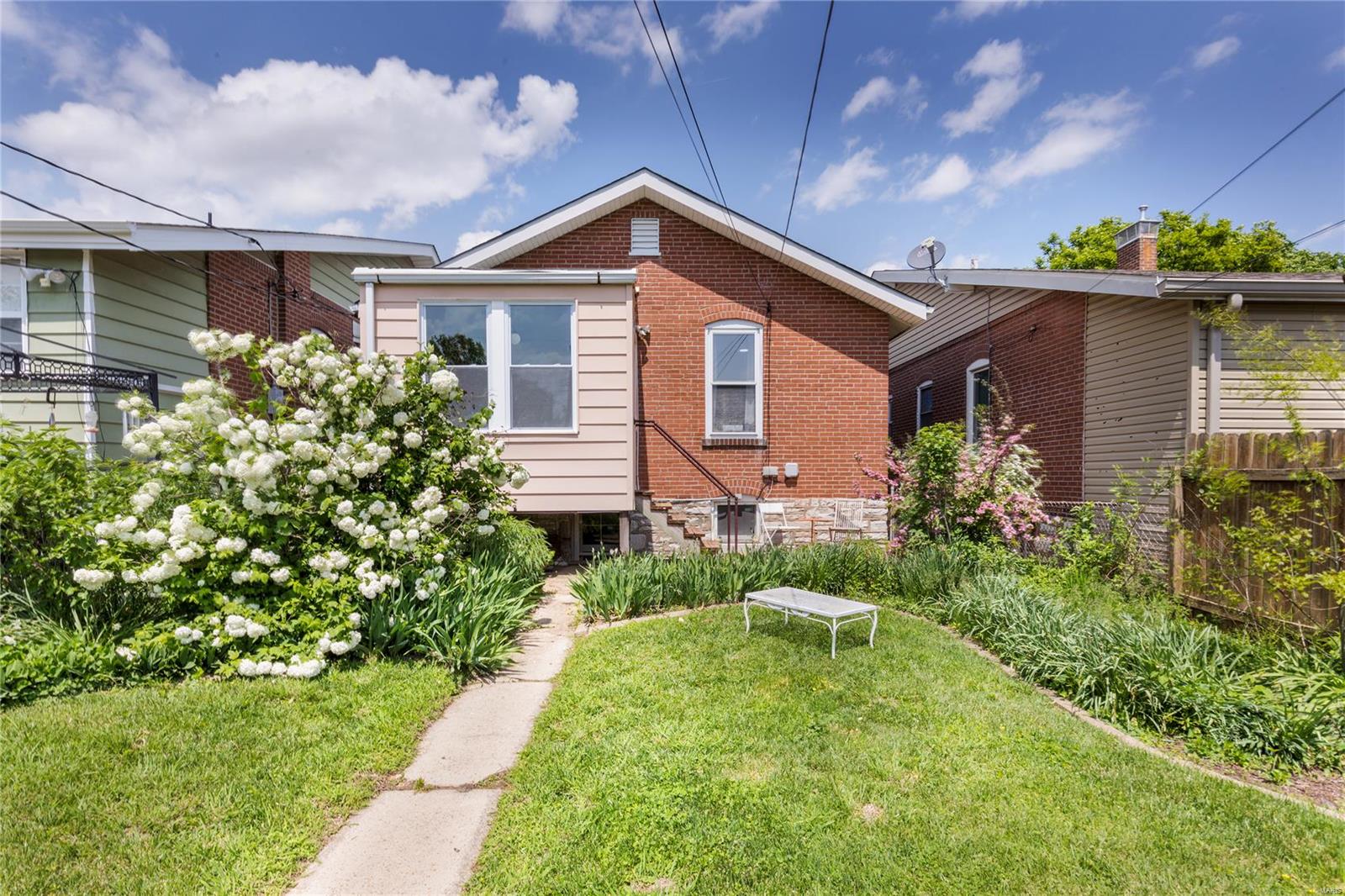 Homes for sale in St. Louis, MO | 4984 Neosho, St. Louis, MO 63109 | MLS# 25027582