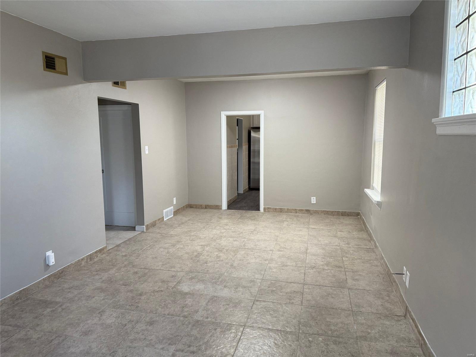 Homes for sale in St. Louis, MO | 139 Euclid Ave, St. Louis, MO 63119 | MLS# 25028630