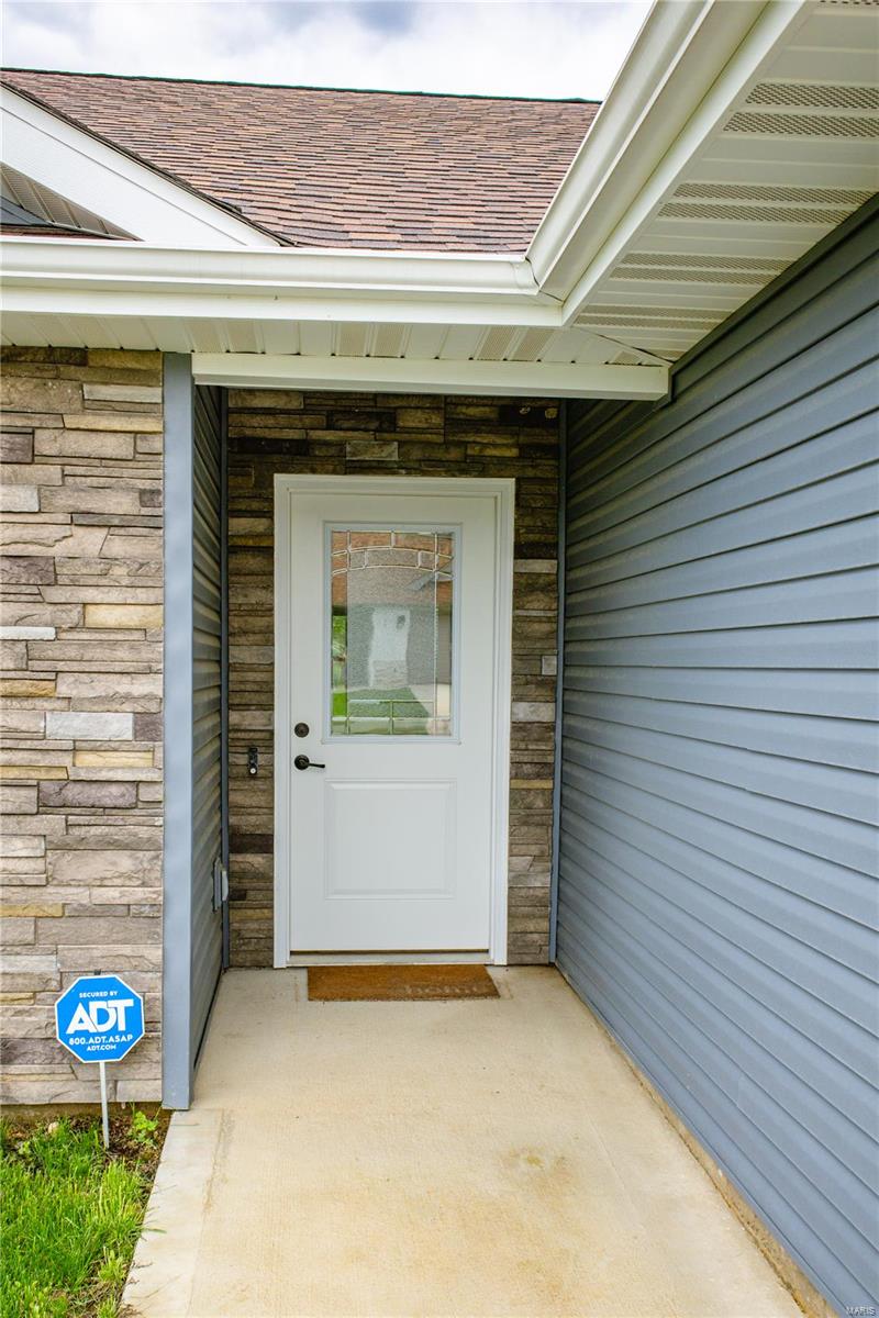 Homes for sale in Waynesville, MO | 159 Mesa Dr Dr, Waynesville, MO 65583 | MLS# 25029015