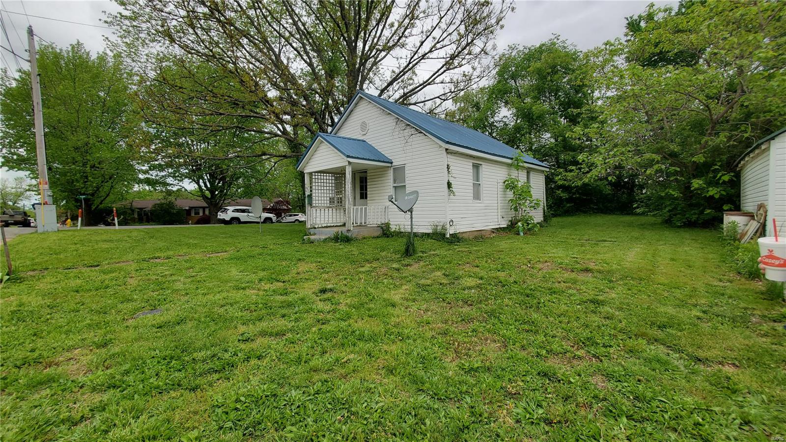 Homes for sale in Salem, MO | 400 E Roosevelt St, Salem, MO 65560 | MLS# 25029629