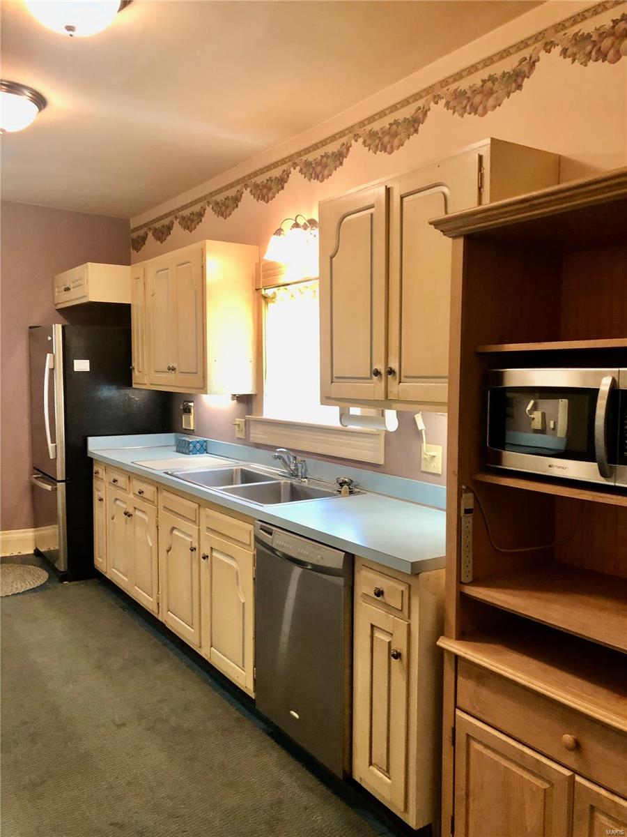 Photo 1 of Single family home for sale at 229 Main, Chamois, MO 65024 | MLS# 25030582 | Listing updated on 2025-05-12