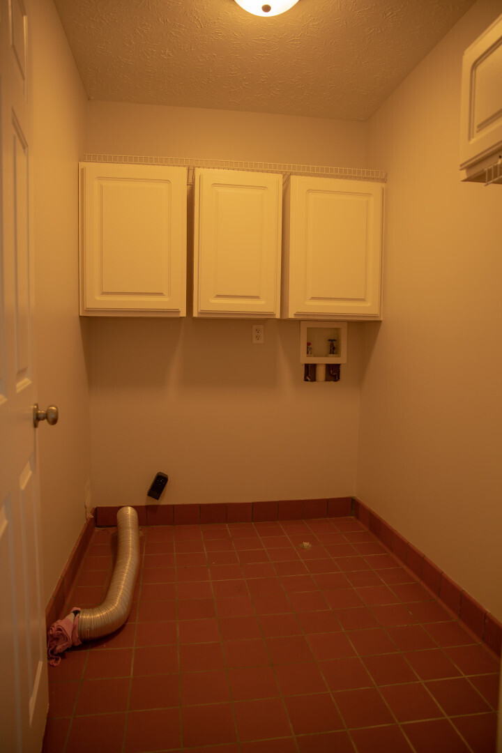 Homes for sale in Indianapolis, IN | 6327 Black Oaks Way, Indianapolis, IN 46237 | MLS# 21922897