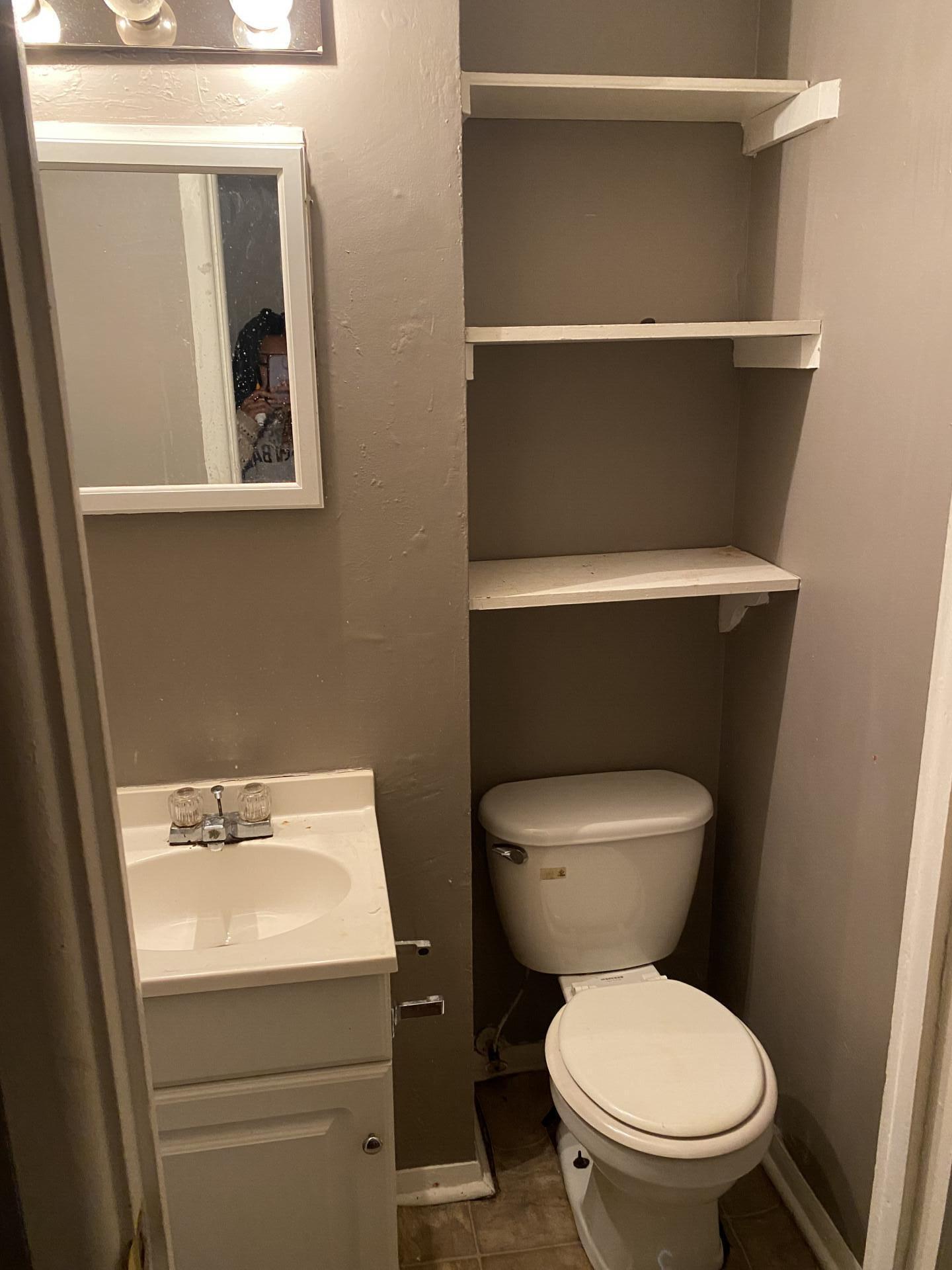 Homes for sale in Indianapolis, IN | 5863 E 44Th St, Indianapolis, IN 46226 | MLS# 21947016