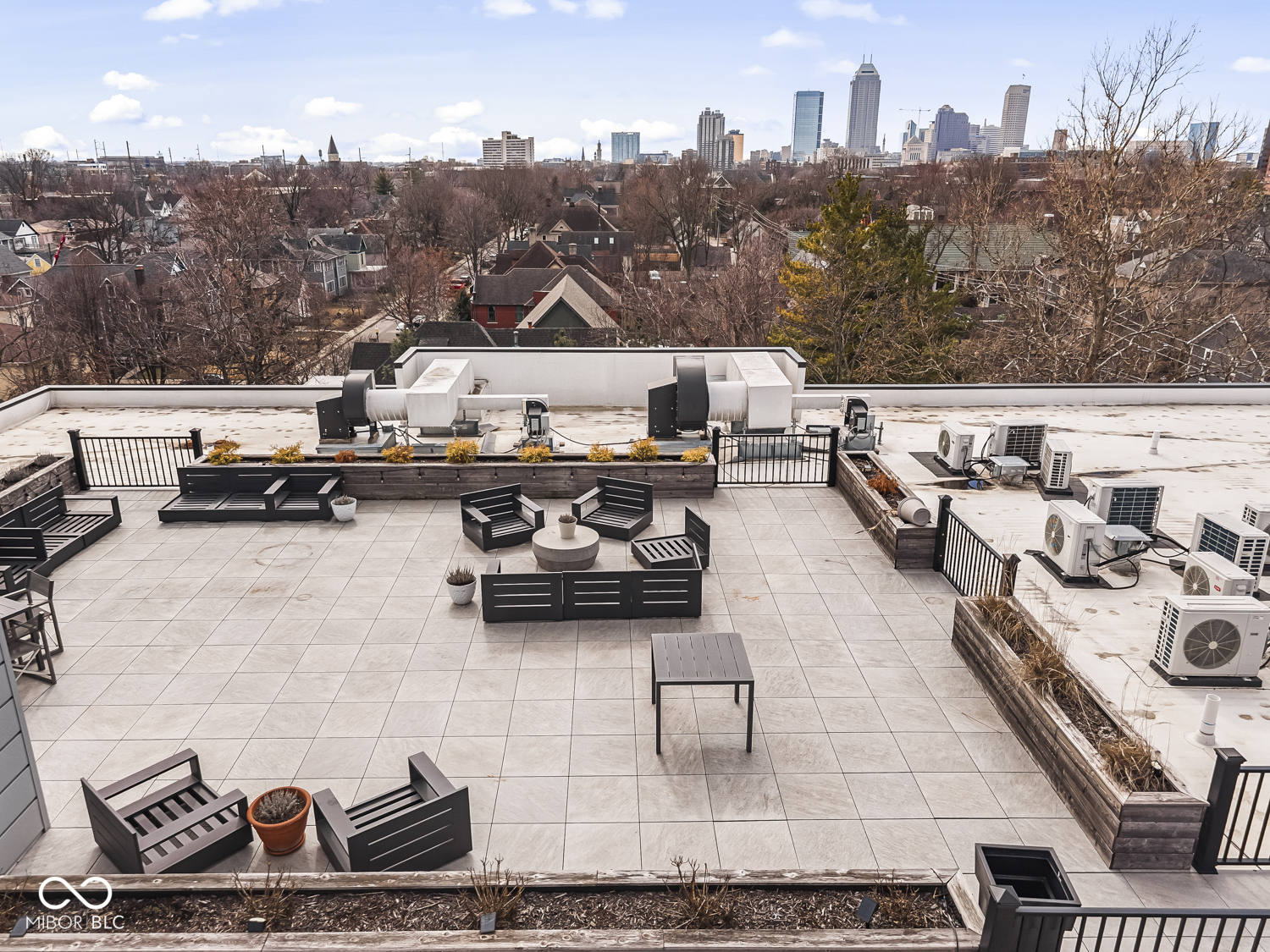 Homes for sale in Indianapolis, IN | 319 E 16Th St #207, Indianapolis, IN 46202 | MLS# 21955196