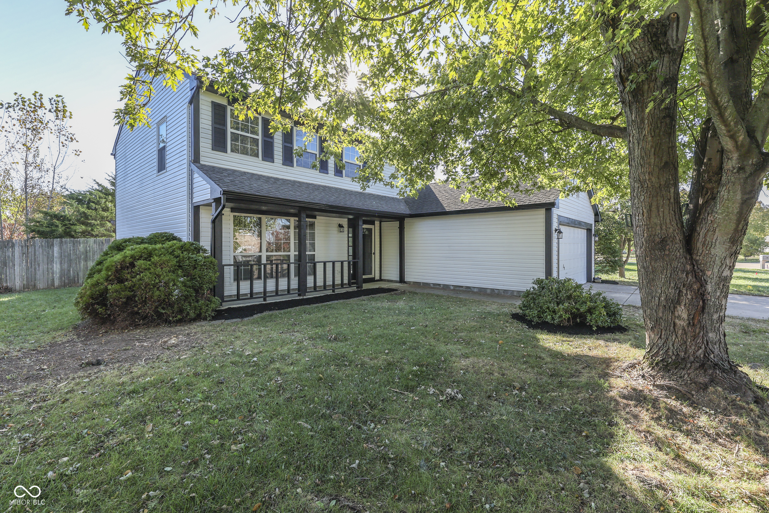 Homes for sale in Whiteland, IN | 641 Saraina Ln, Whiteland, IN 46184 | MLS# 22007577
