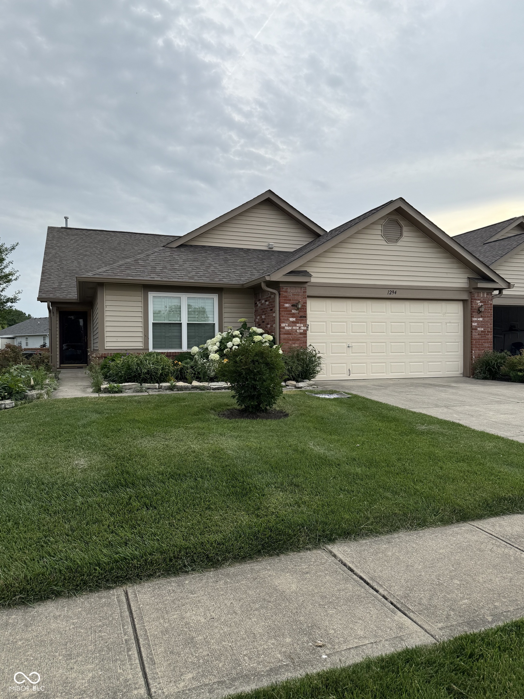 Homes for sale in Greenfield, IN | 1294 Lexington Trl, Greenfield, IN 46140 | MLS# 22017775