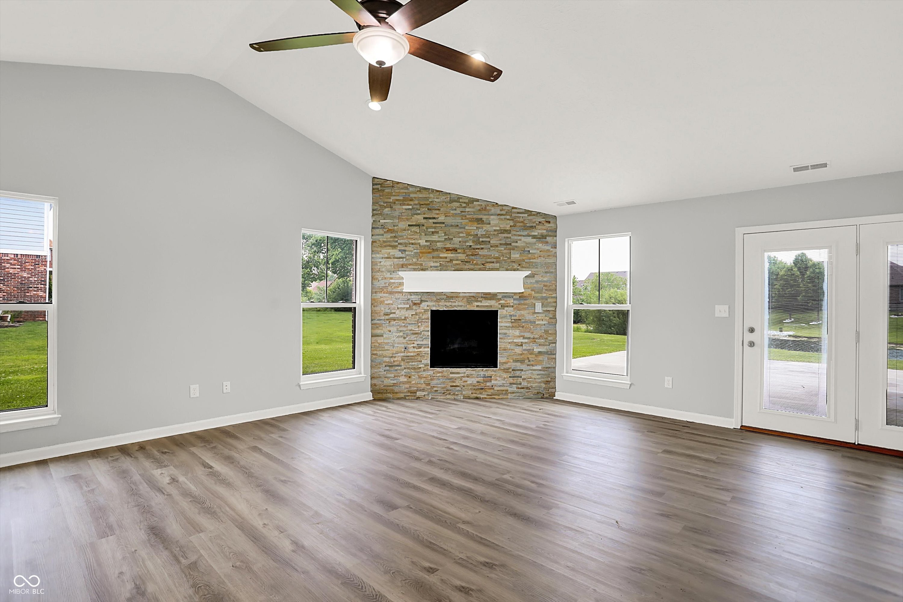 Homes for sale in Greenfield, IN | 1393 N Salem Ct, Greenfield, IN 46140 | MLS# 22021521