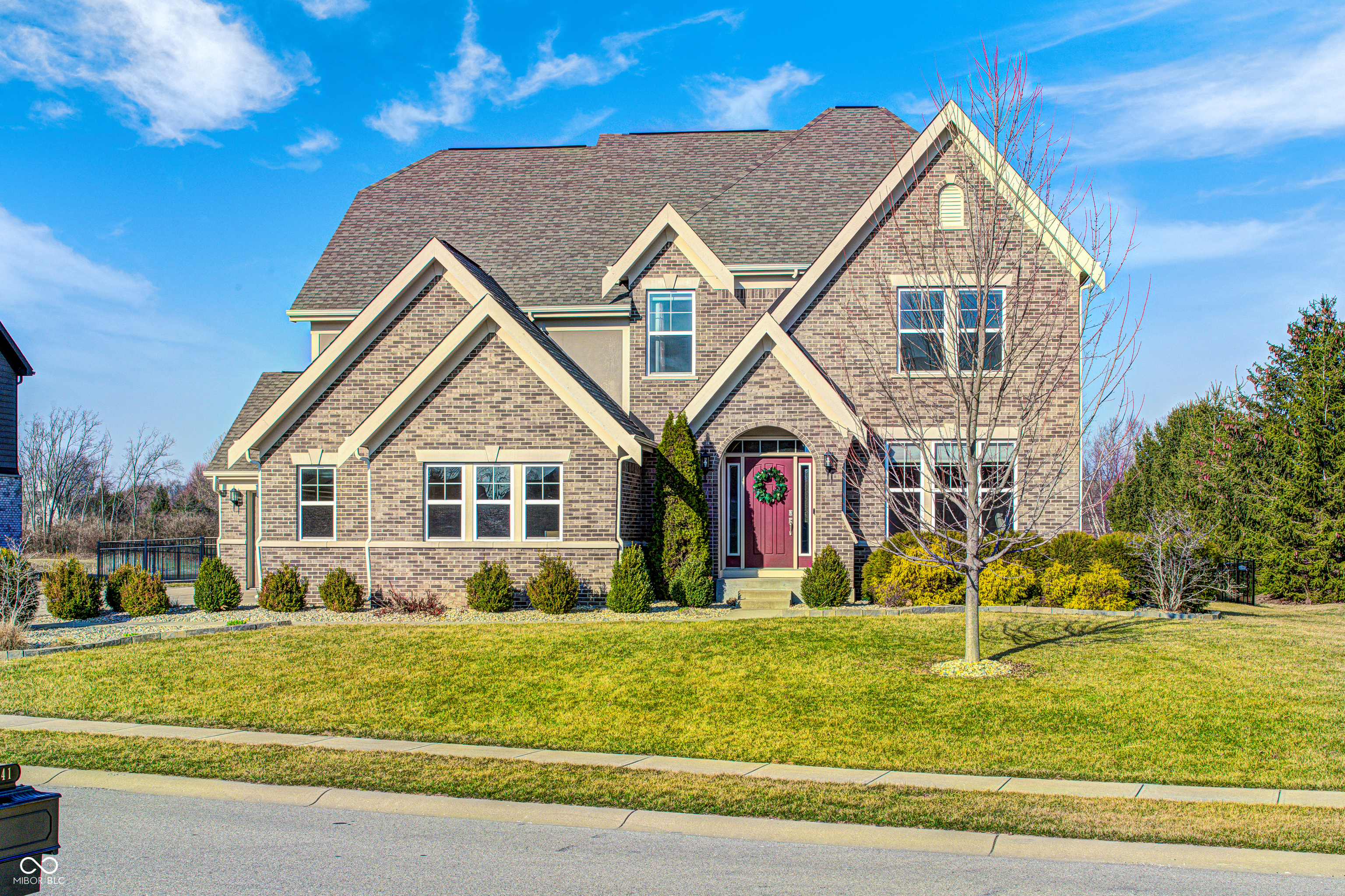 Homes for sale in Bargersville, IN | 5842 Oakmont Blvd, Bargersville, IN 46106 | MLS# 22027187