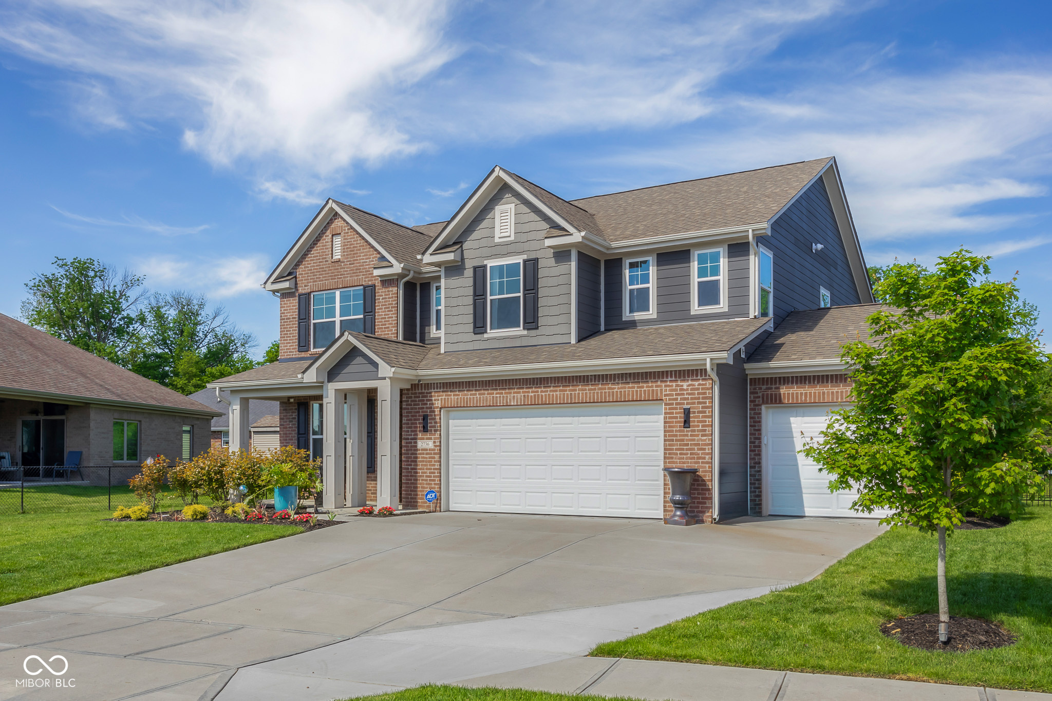 Homes for sale in Columbus, IN | 2736 Victory Dr, Columbus, IN 47203 | MLS# 22030709