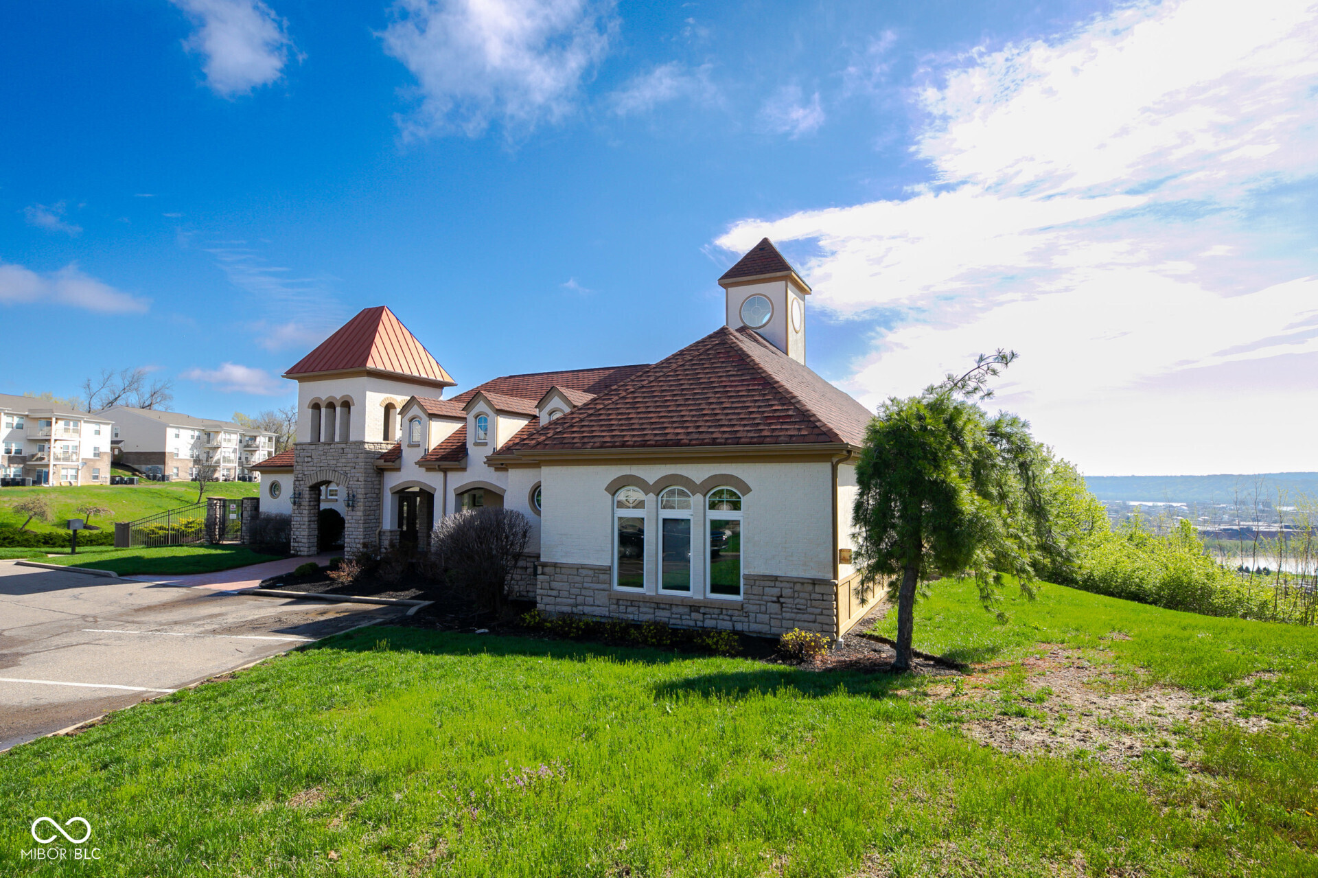 Homes for sale in Lawrenceburg, IN | 612 River Rdg, Lawrenceburg, IN 47025 | MLS# 22031163