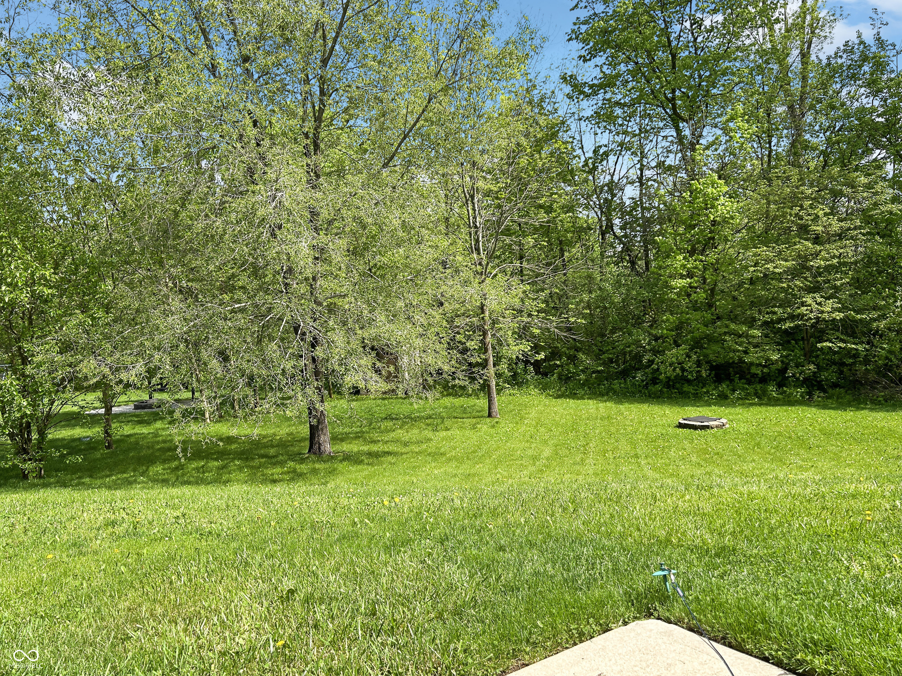 Homes for sale in Greenfield, IN | 625 Streamside Dr, Greenfield, IN 46140 | MLS# 22036678