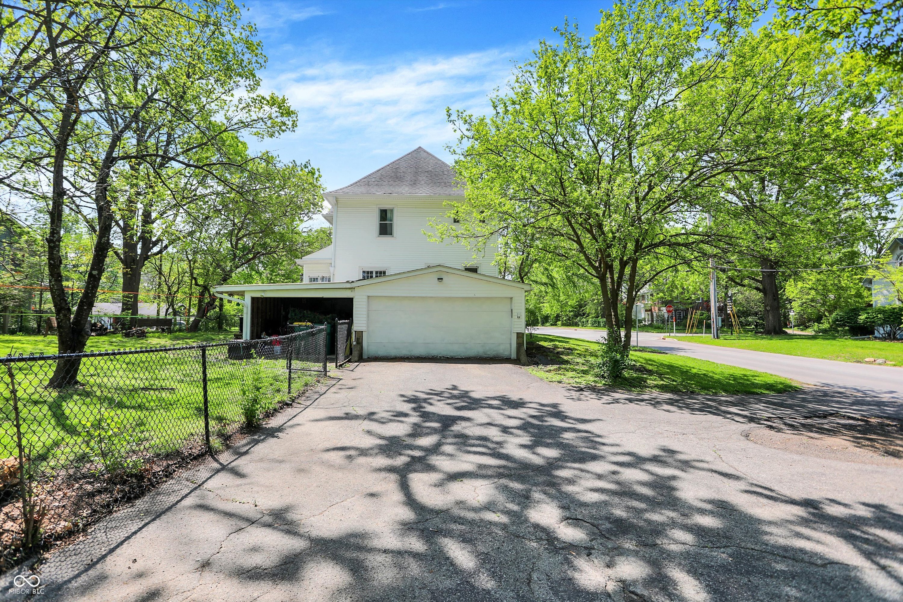 Homes for sale in Franklin, IN | 1000 E King St, Franklin, IN 46131 | MLS# 22036770