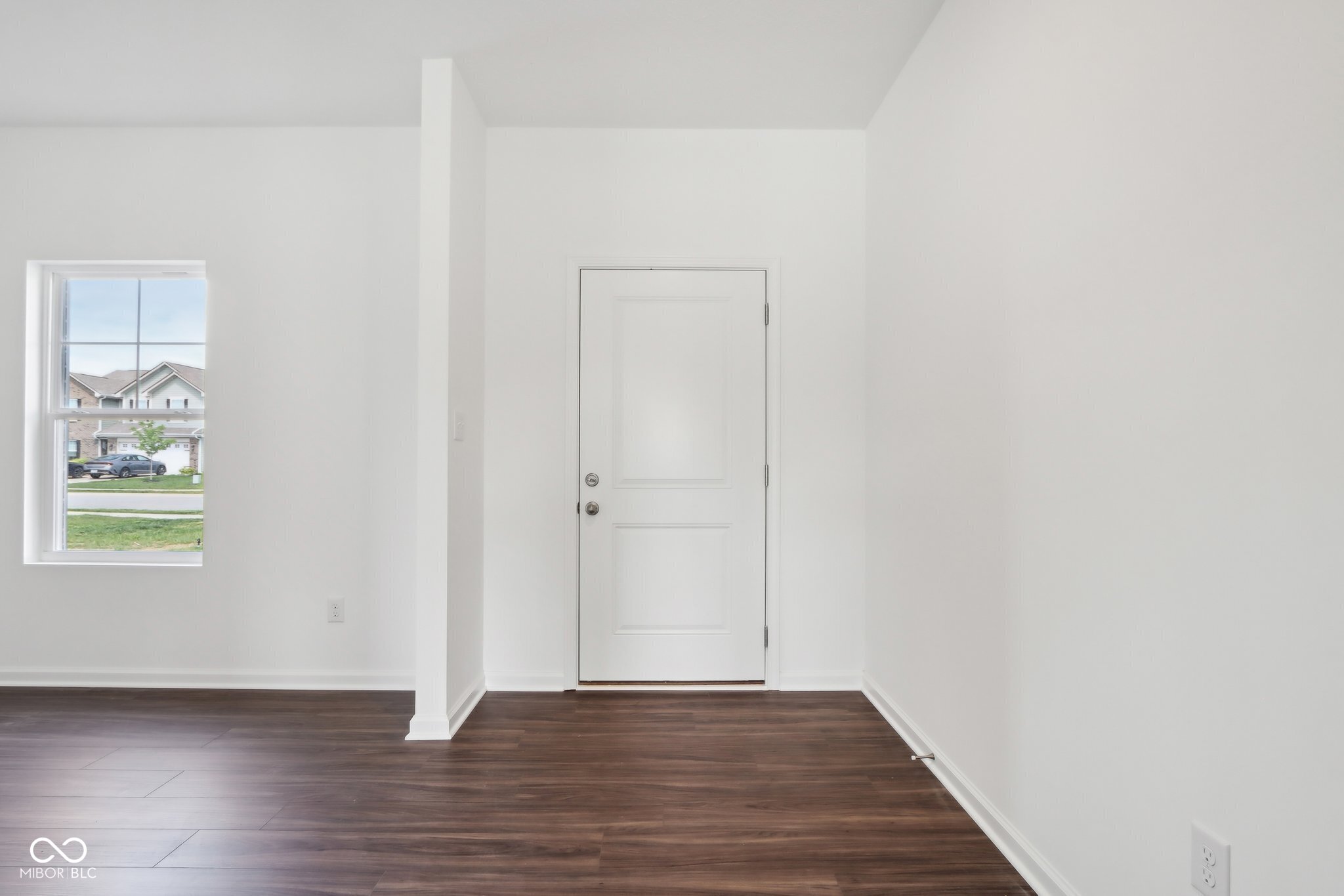 Homes for sale in Greenfield, IN | 1614 N Clearwater Dr, Greenfield, IN 46140 | MLS# 22037412