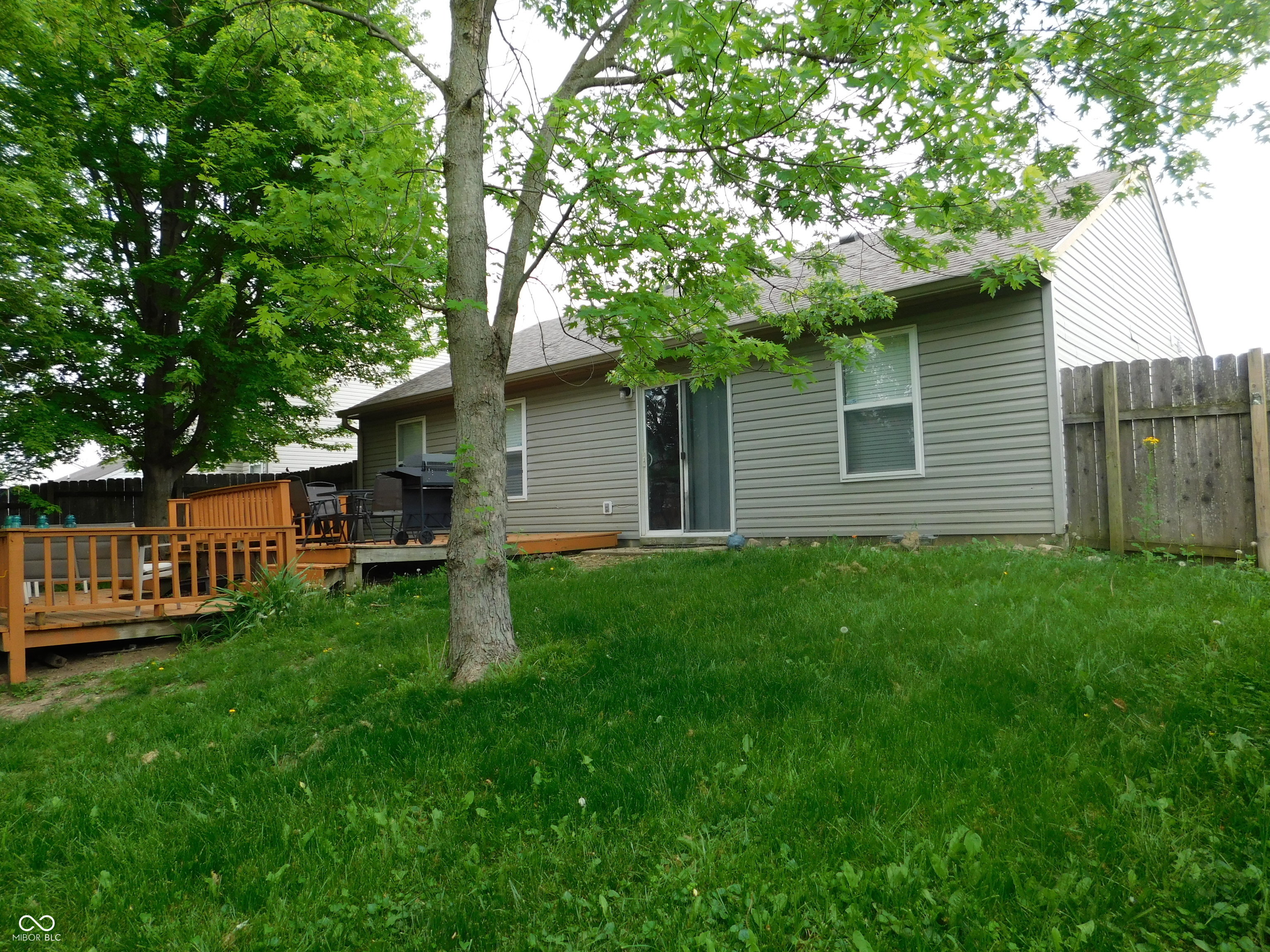 Homes for sale in Greenfield, IN | 1612 Prairieview Ln, Greenfield, IN 46140 | MLS# 22038851