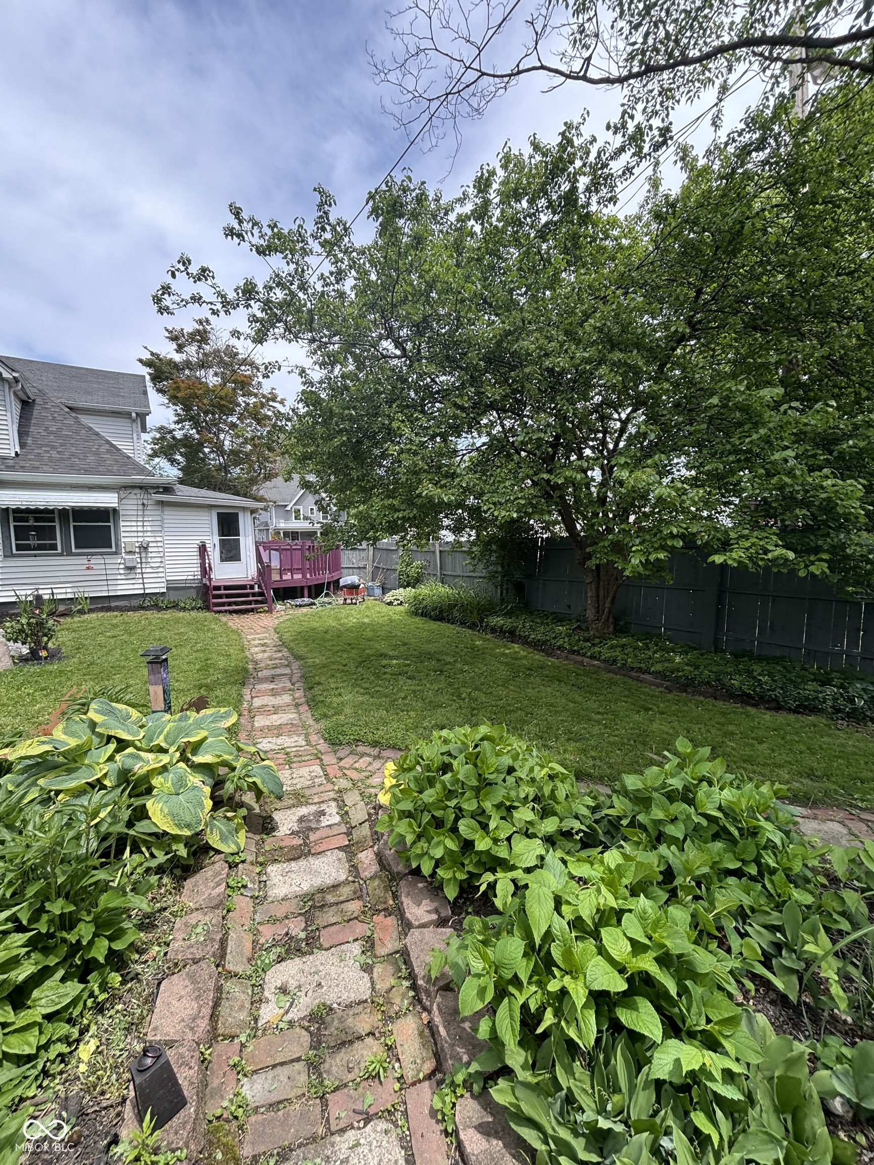 Homes for sale in Greenfield, IN | 303 Walnut St, Greenfield, IN 46140 | MLS# 22040898