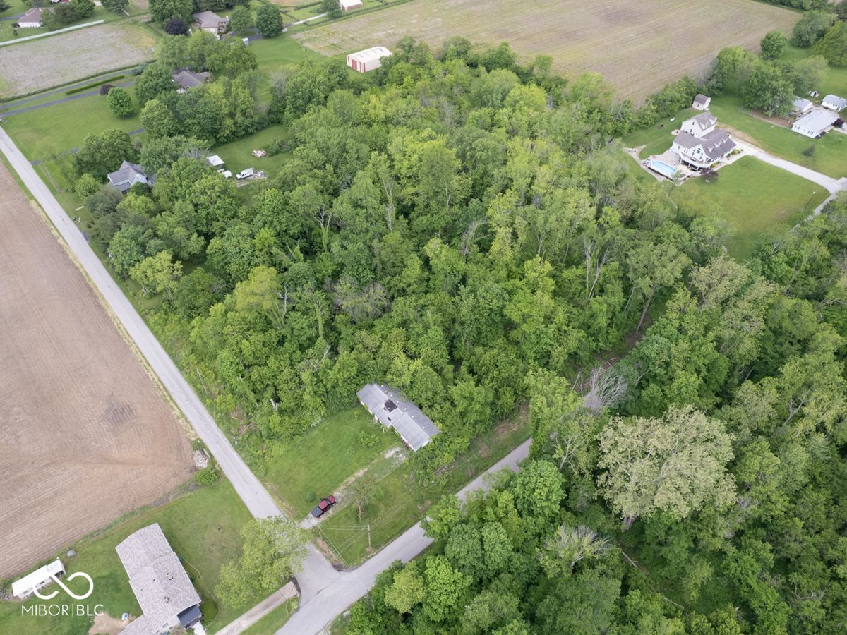 Homes for sale in Fairland, IN | 7512 W 800 N, Fairland, IN 46126 | MLS# 22041109