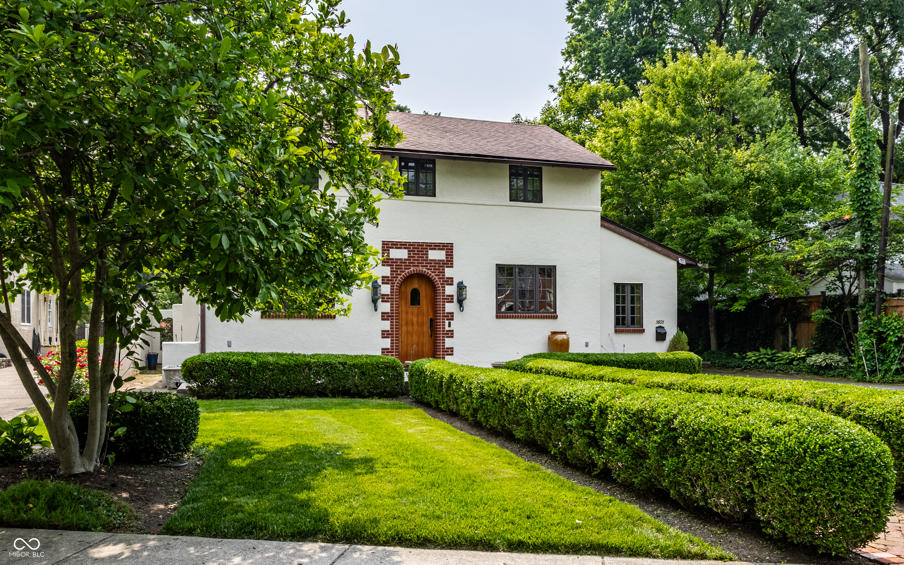 Homes for sale in Indianapolis, IN | 5805 Forest Ln, Indianapolis, IN 46220 | MLS# 22042243