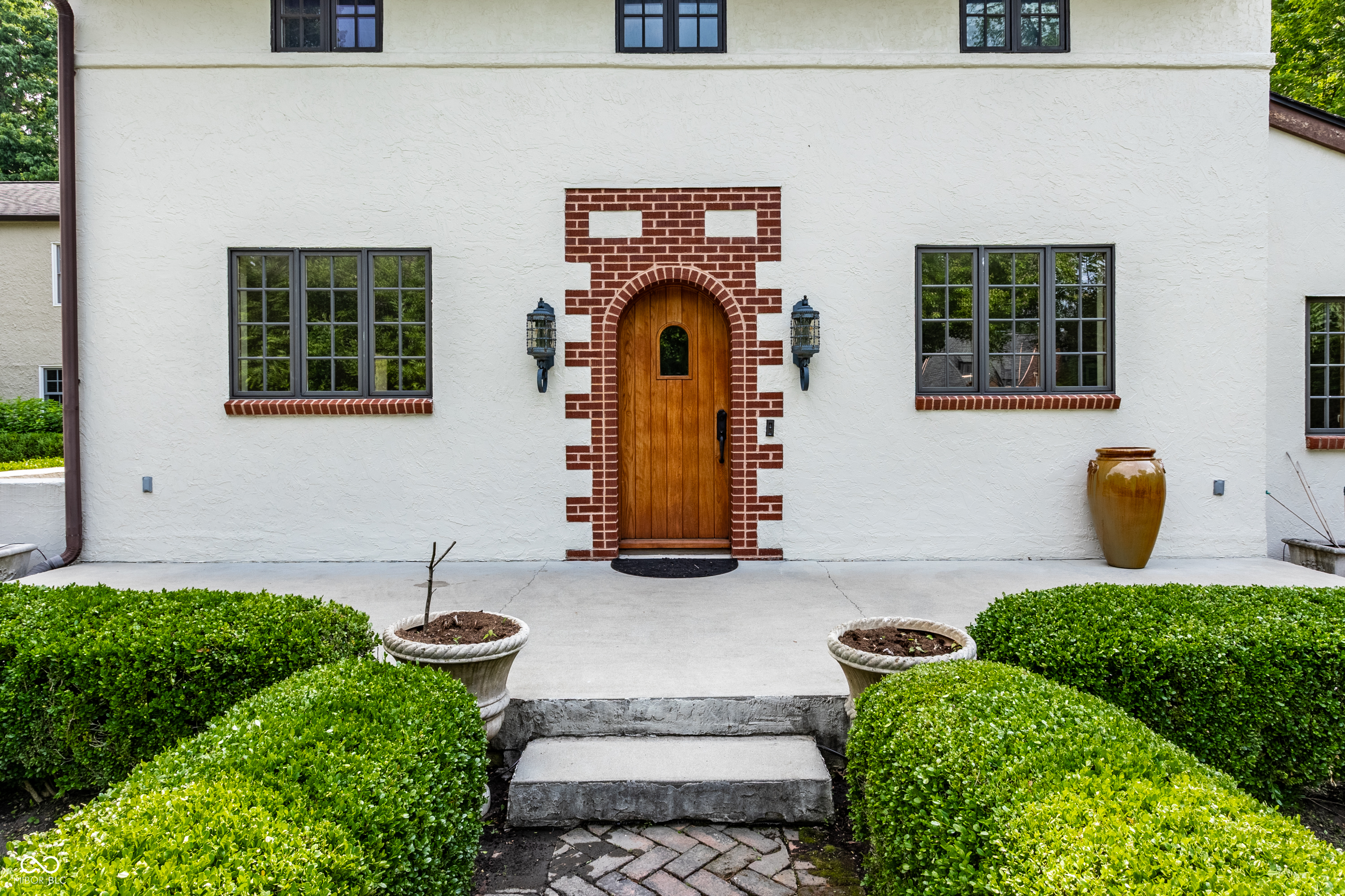 Homes for sale in Indianapolis, IN | 5805 Forest Ln, Indianapolis, IN 46220 | MLS# 22042243