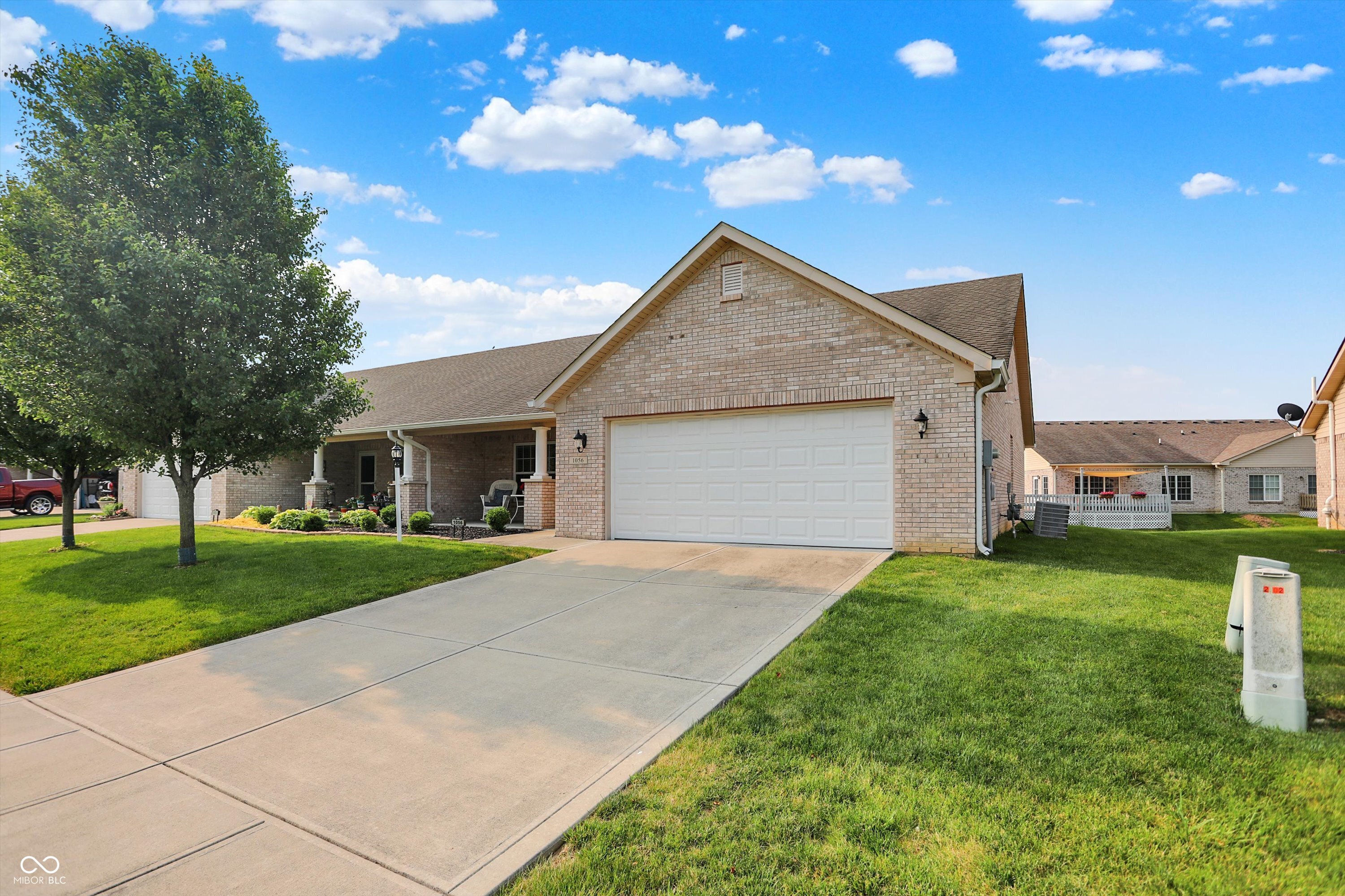 Homes for sale in Whiteland, IN | 1056 Hilltop Commons Blvd, Whiteland, IN 46184 | MLS# 22042601