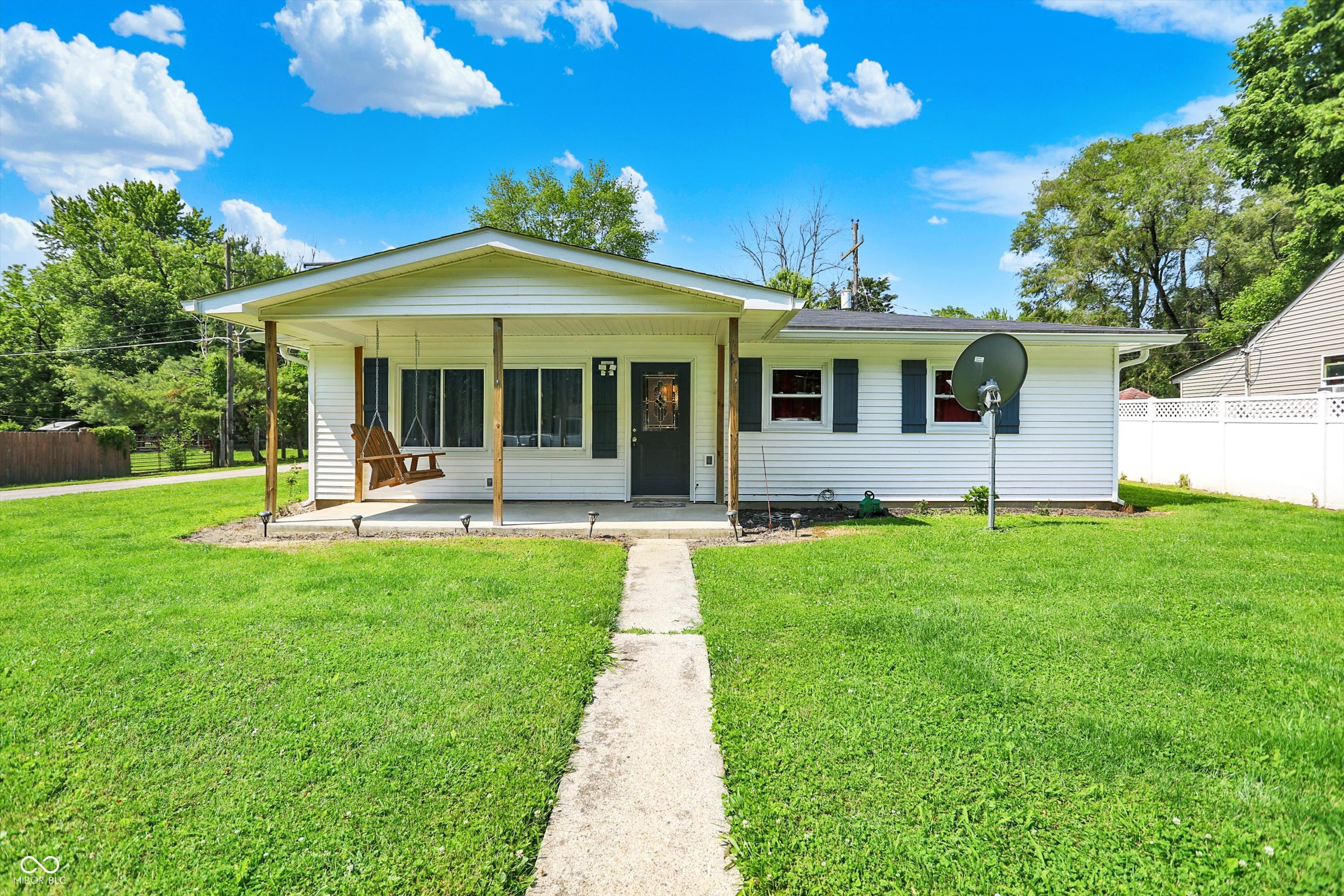 Homes for sale in Fairland, IN | 7455 W 700 N, Fairland, IN 46126 | MLS# 22042895