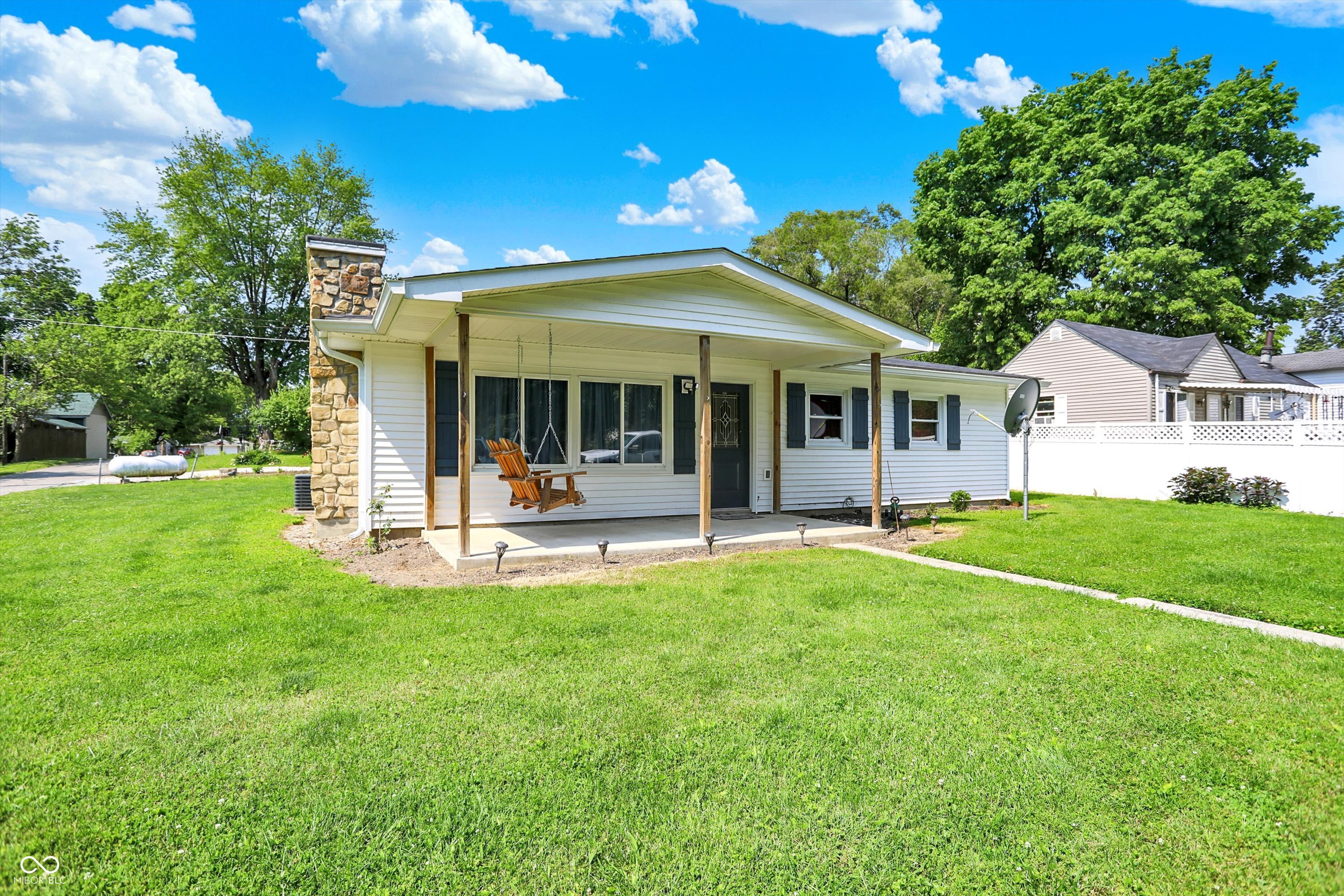 Homes for sale in Fairland, IN | 7455 W 700 N, Fairland, IN 46126 | MLS# 22042895