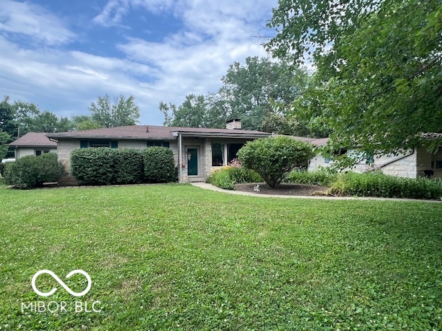 Homes for sale in Columbus, IN | 1802 Laurel Dr, Columbus, IN 47203 | MLS# 22044129