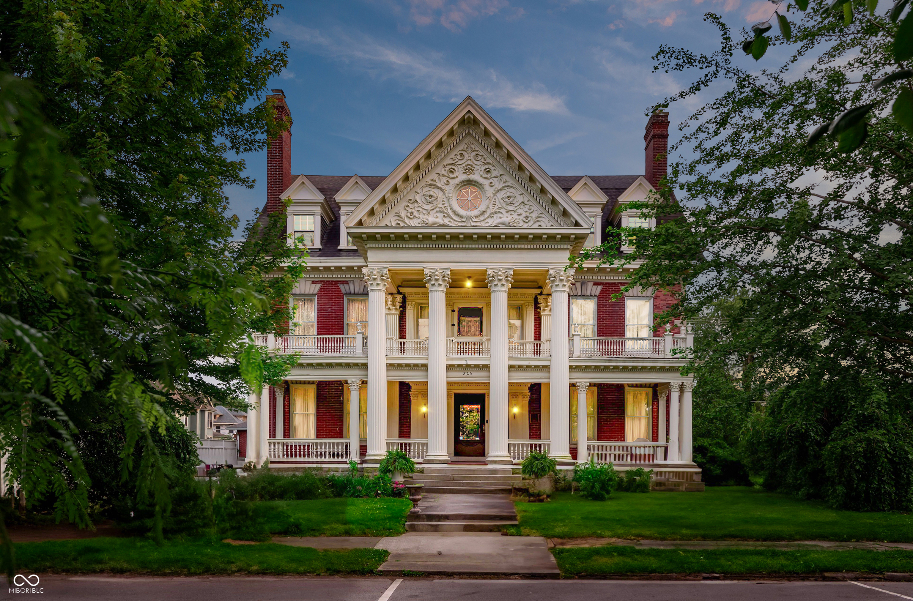 Homes for sale in Muncie, IN | 825 E Washington St, Muncie, IN 47305 | MLS# 22044563