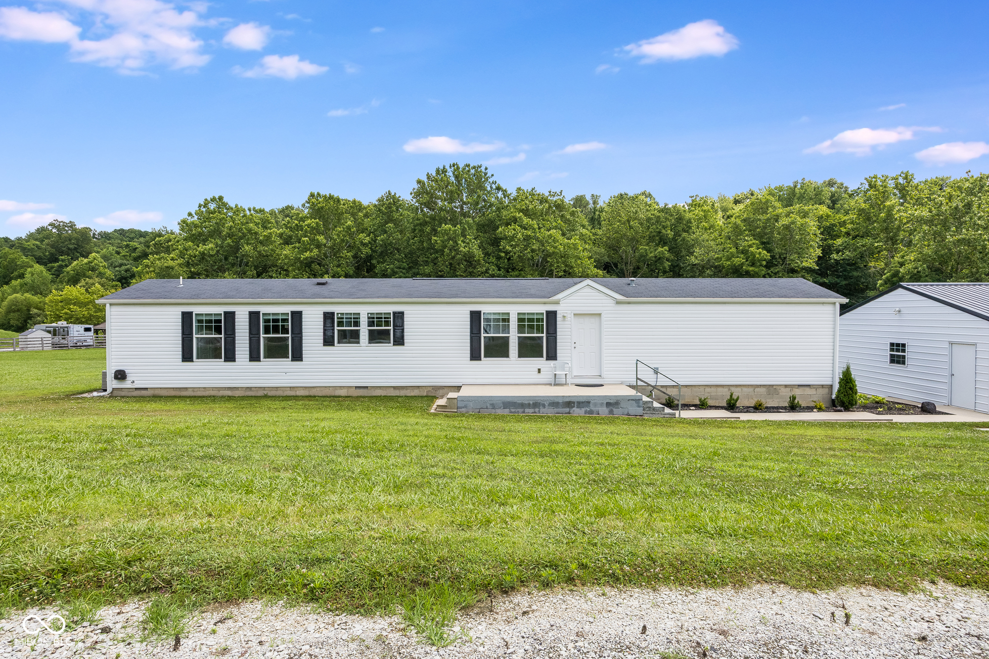 Homes for sale in Osgood, IN | 3224 E County Road 500 N, Osgood, IN 47037 | MLS# 22048743
