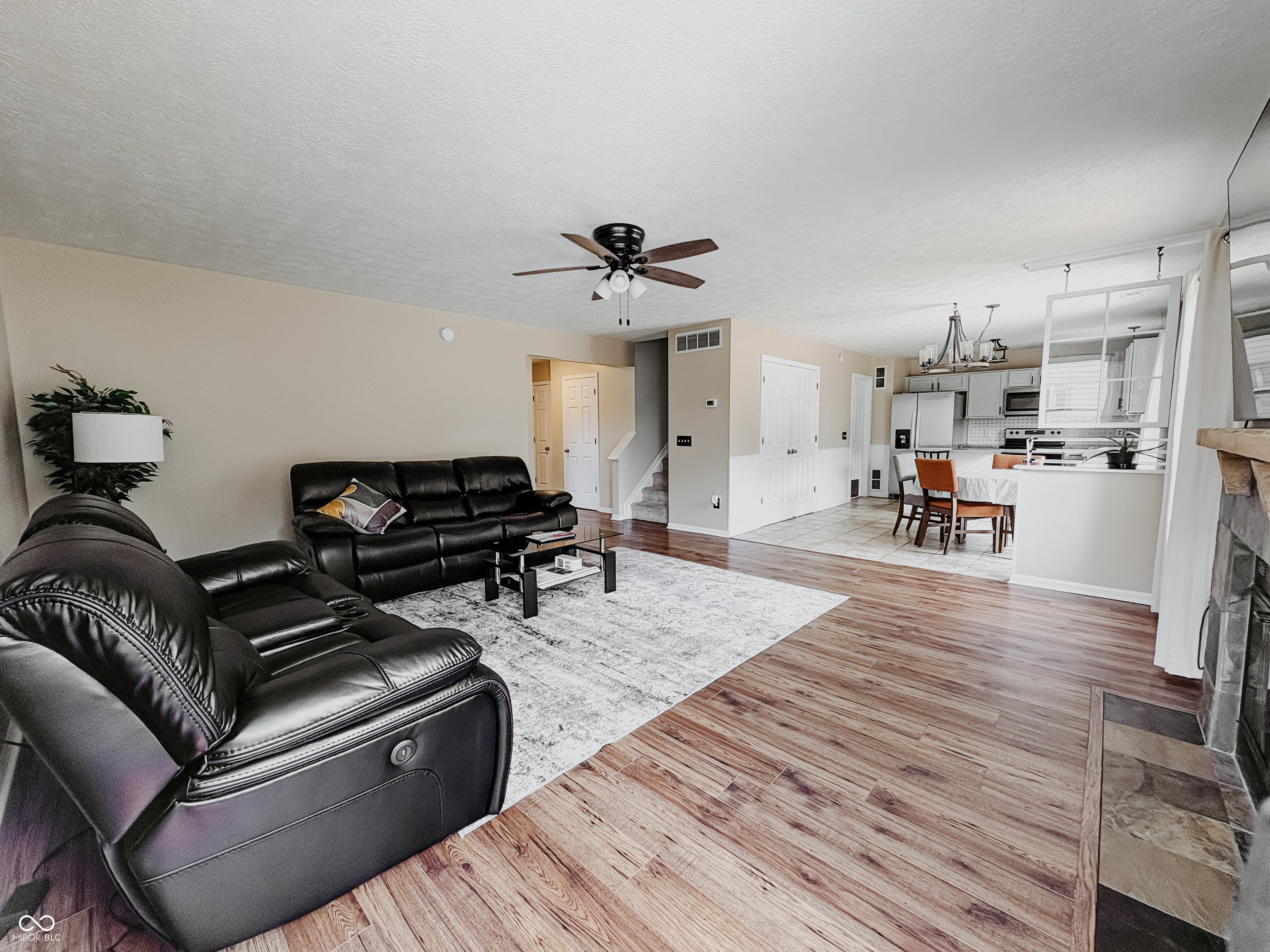 Homes for sale in Greenwood, IN | 1381 Harrison Dr, Greenwood, IN 46143 | MLS# 22049245